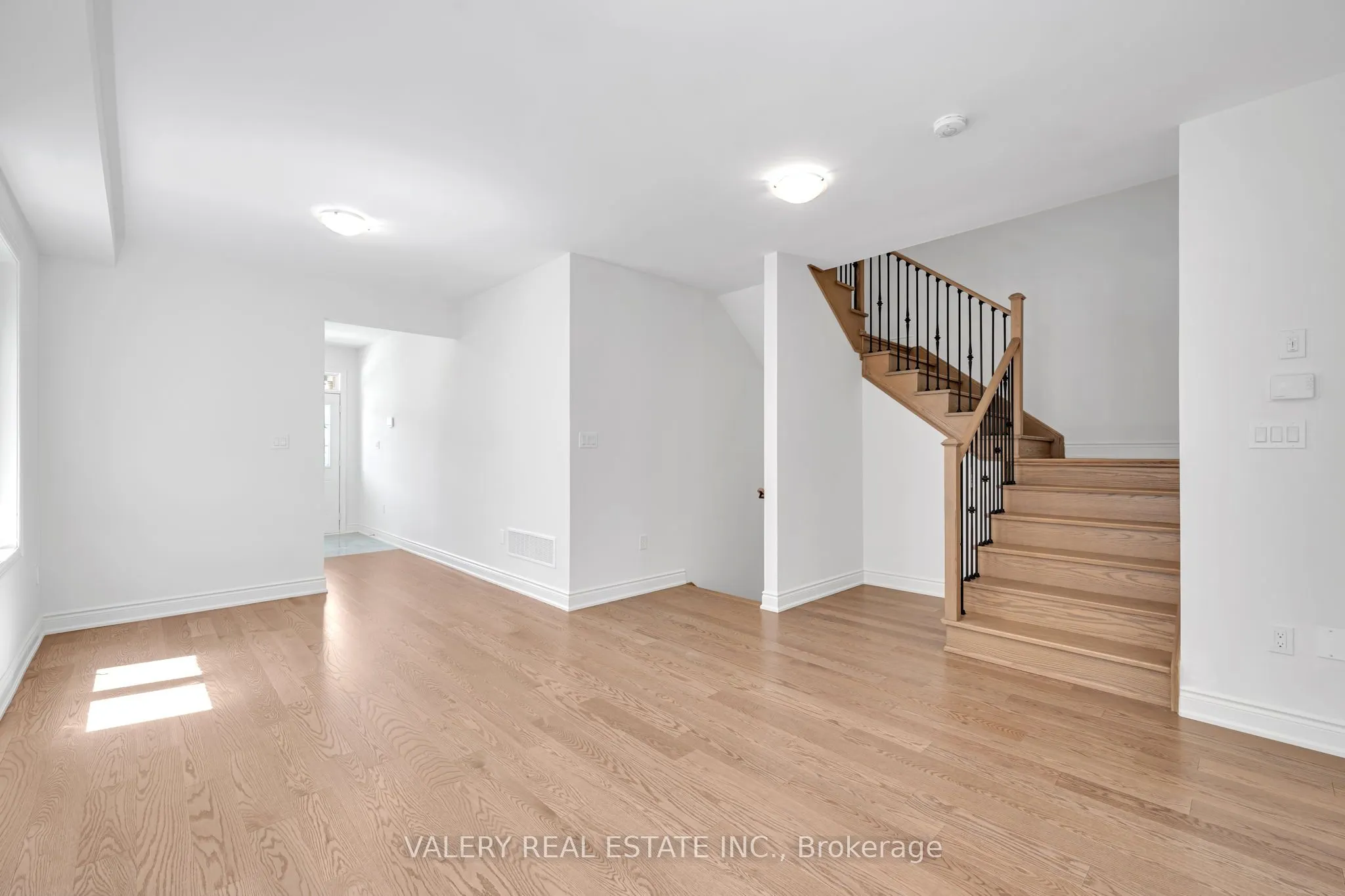 2244 Crystal Drive