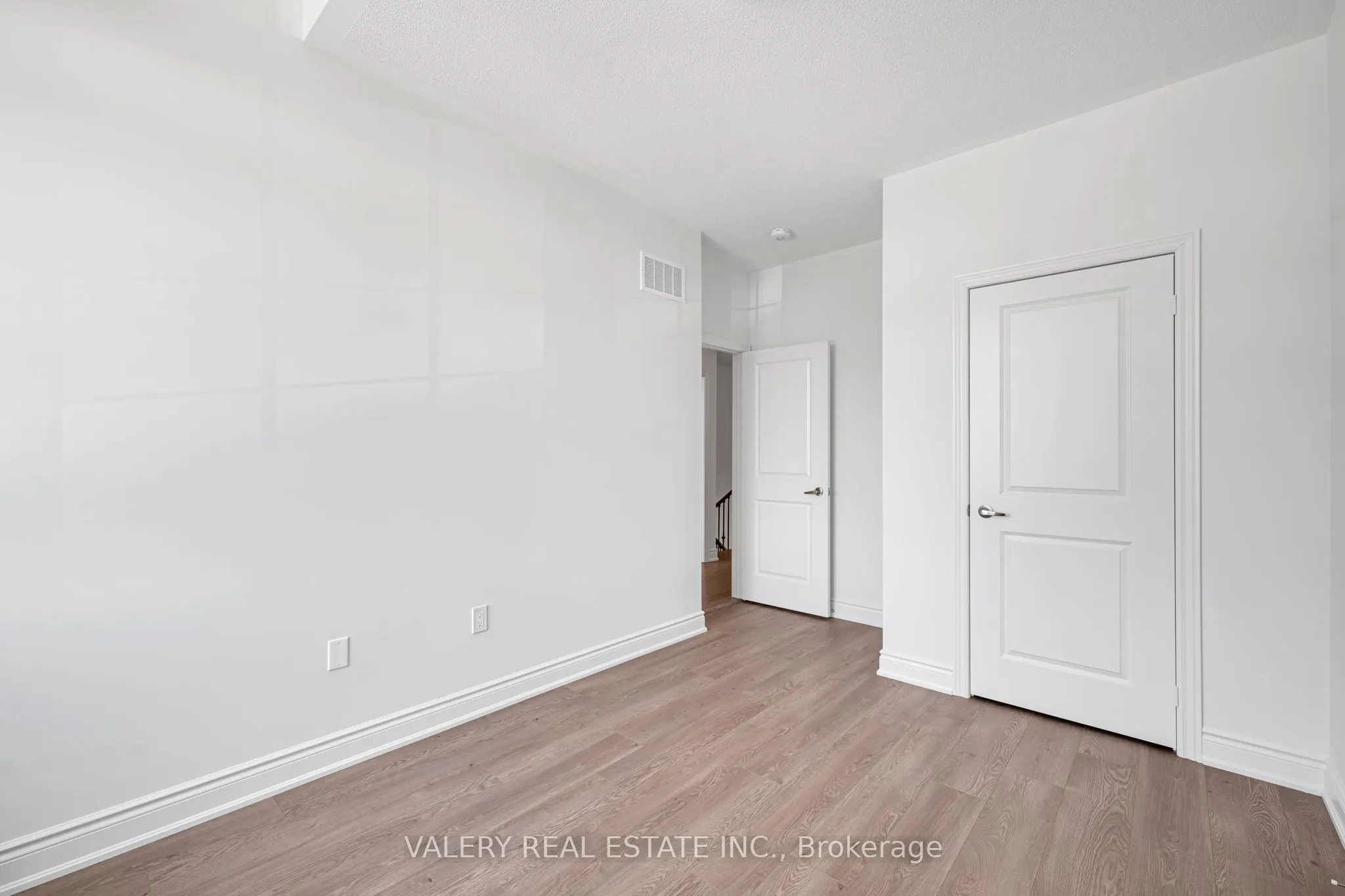 2244 Crystal Drive