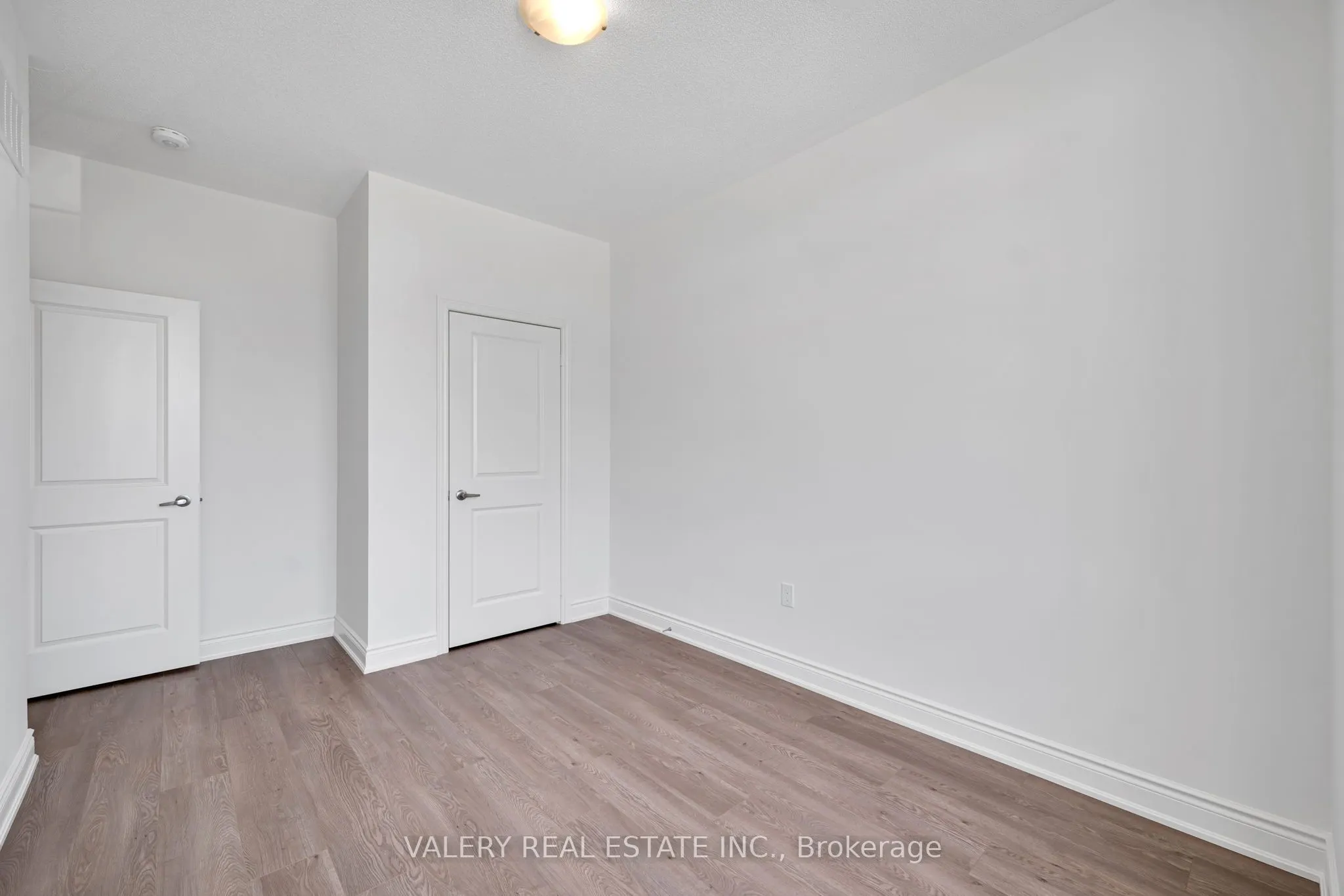 2244 Crystal Drive