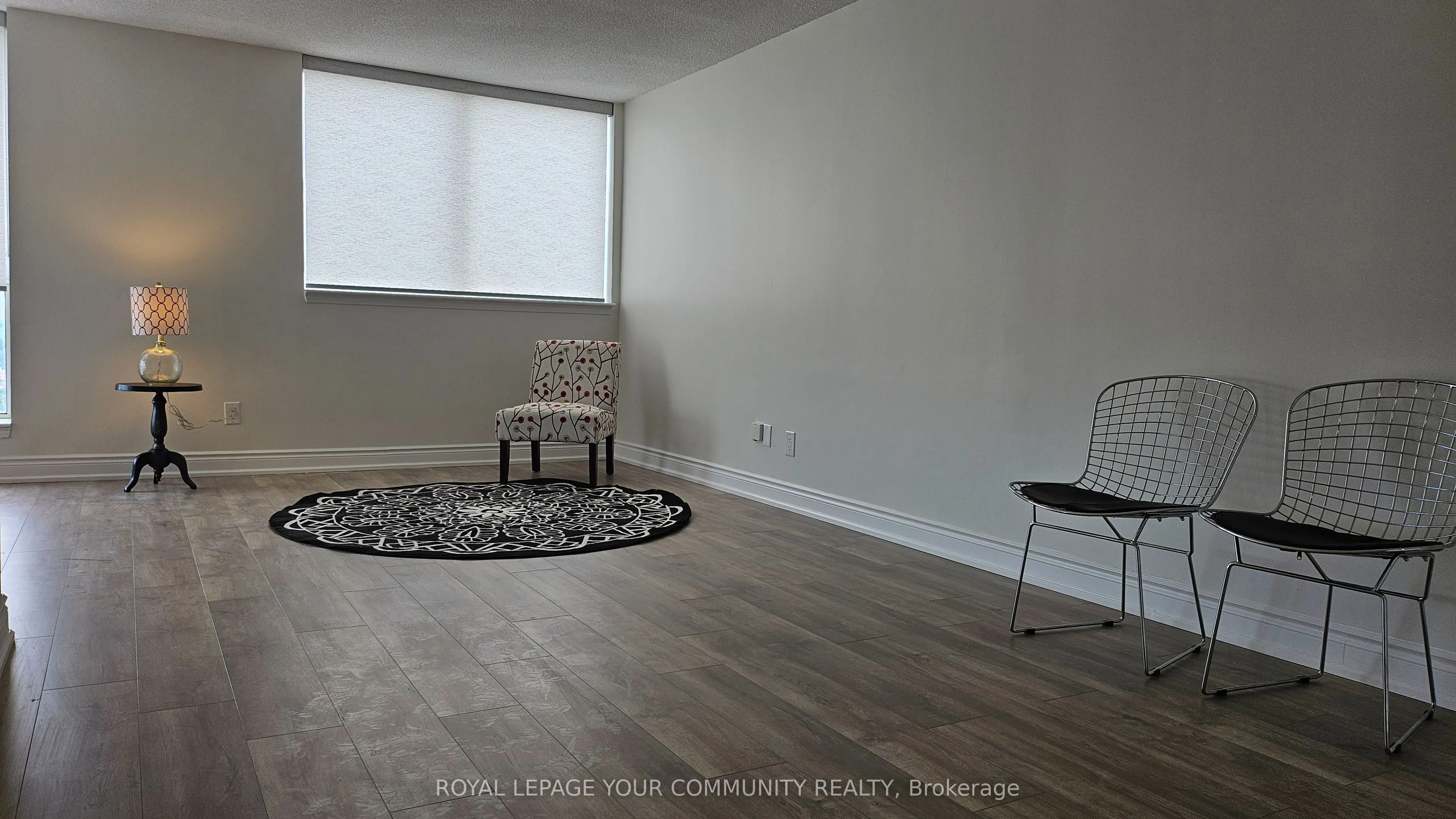 2466 Eglinton Avenue E, #1203