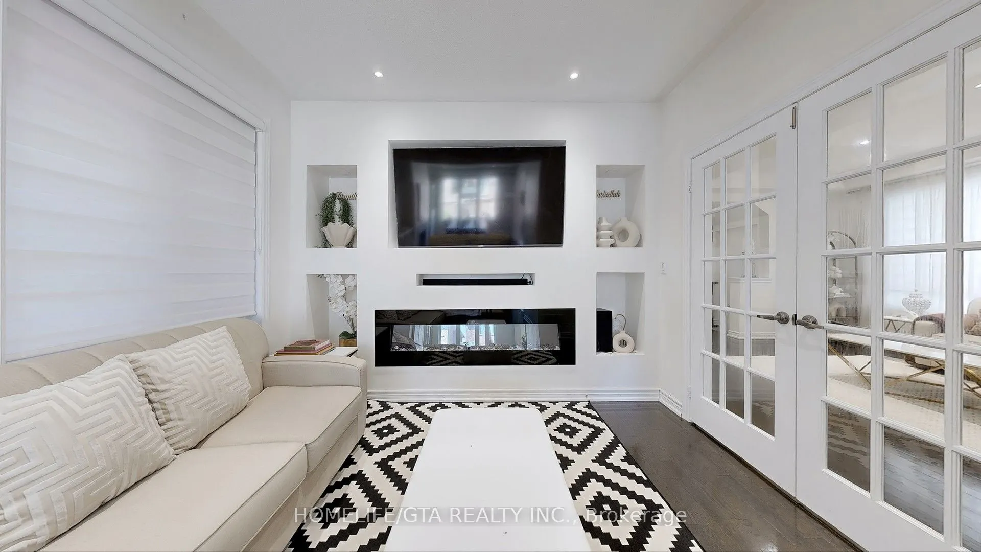 4 Auckland Drive, #Main
