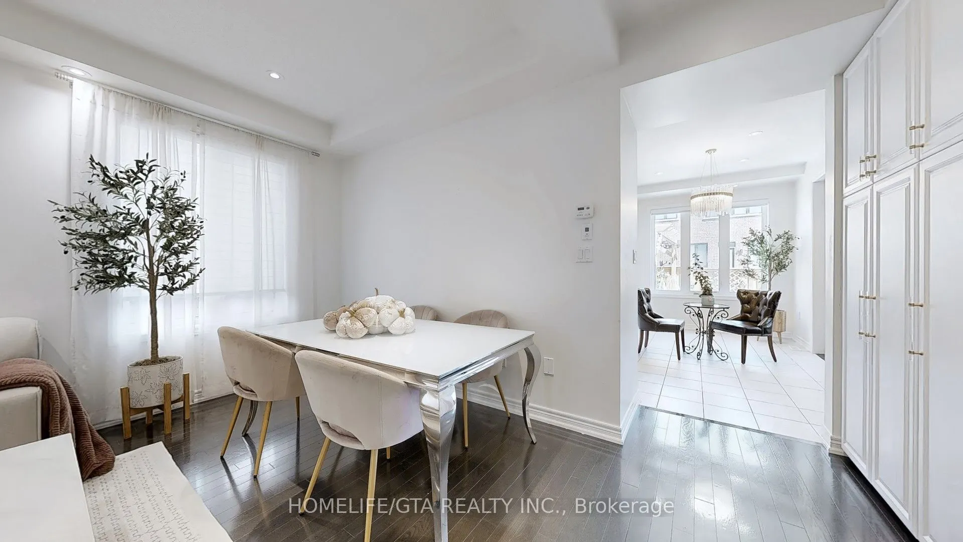 4 Auckland Drive, #Main