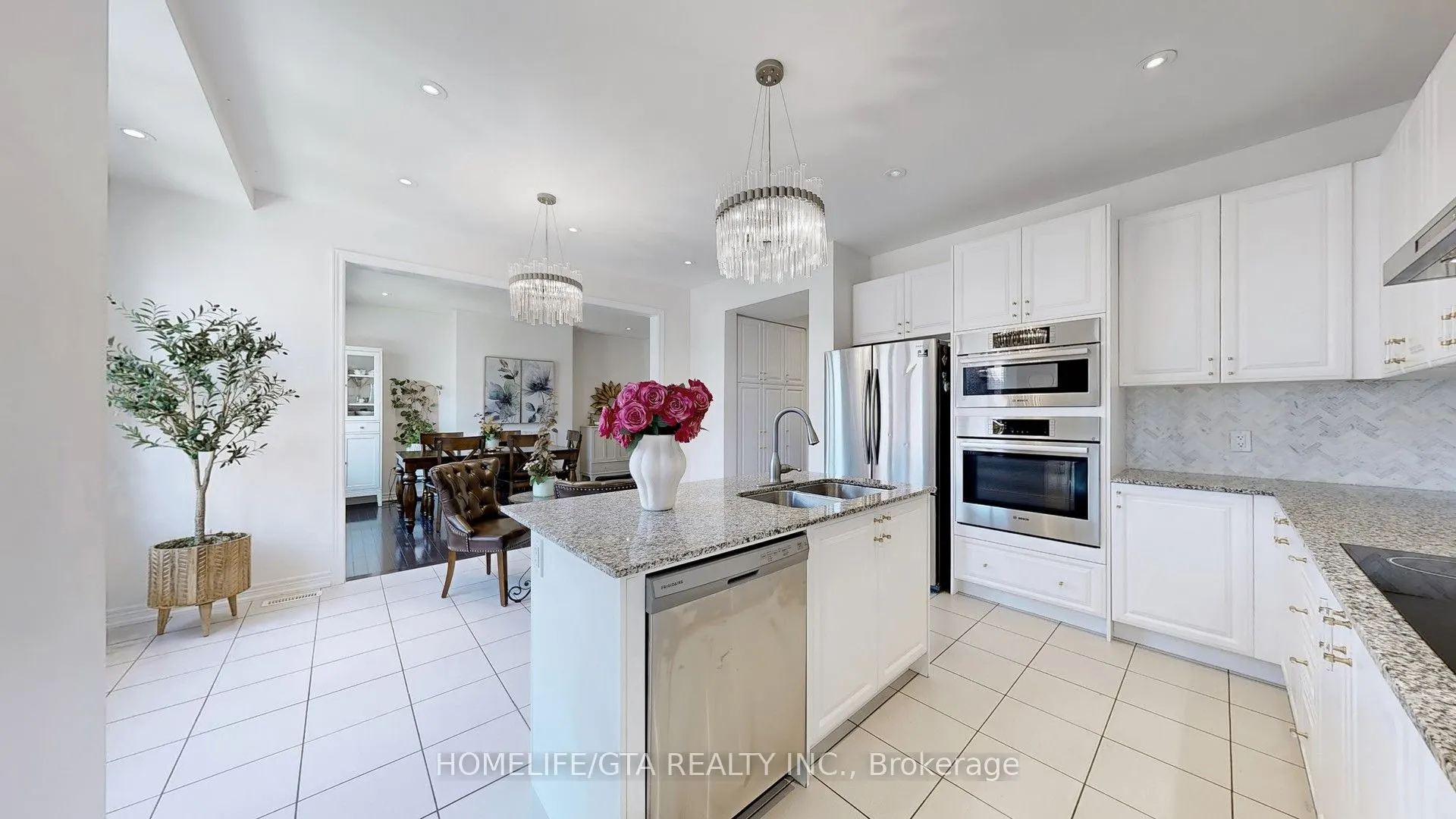 4 Auckland Drive, #Main