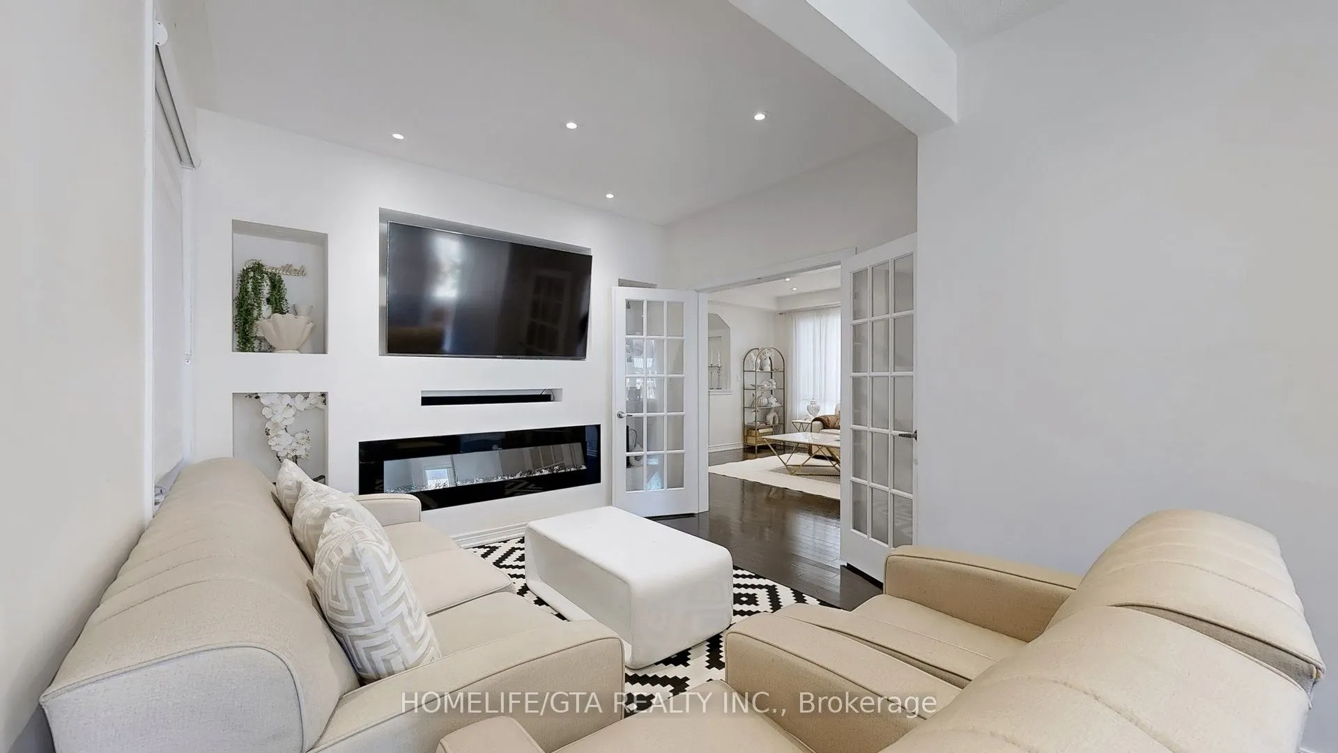 4 Auckland Drive, #Main