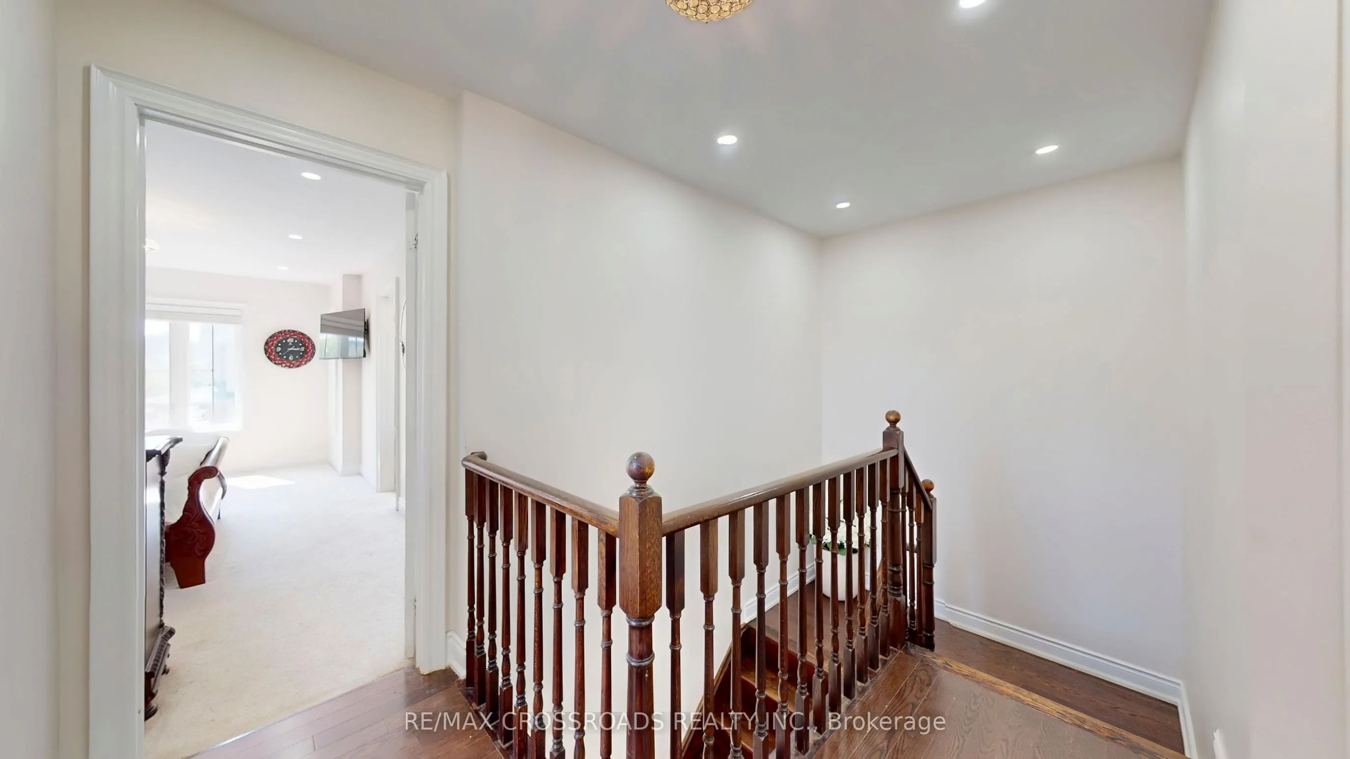 2436 Tillings Road