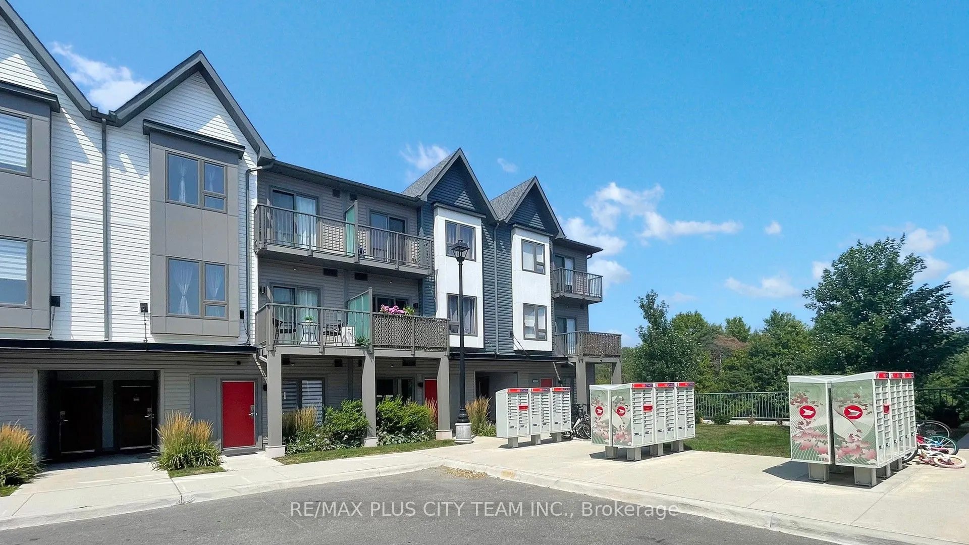 2635 William Jackson Drive, #908