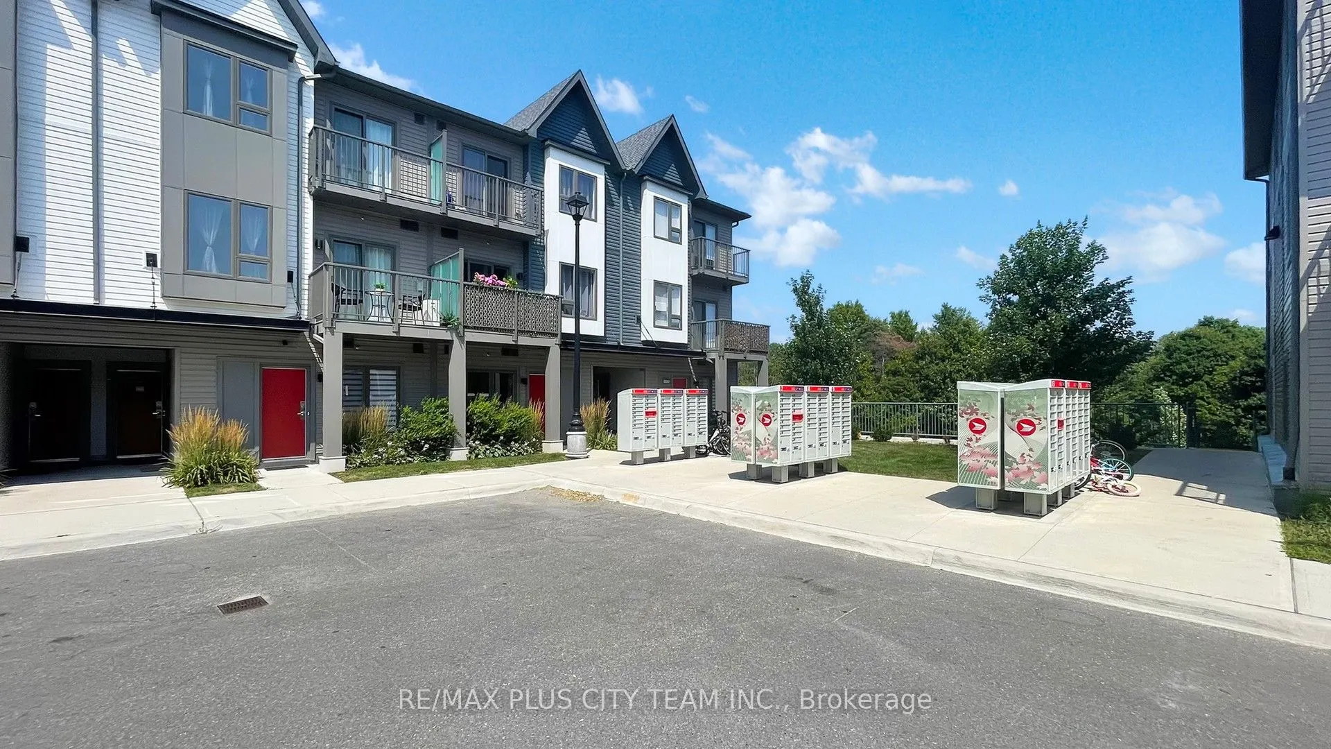 2635 William Jackson Drive, #908