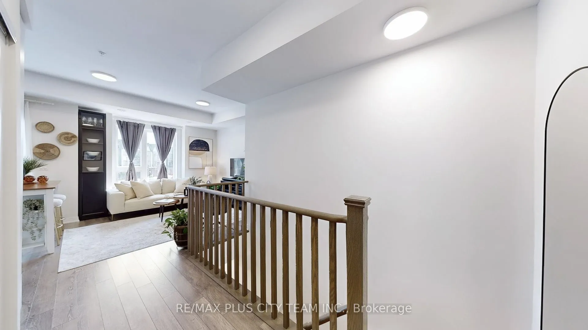 2635 William Jackson Drive, #908