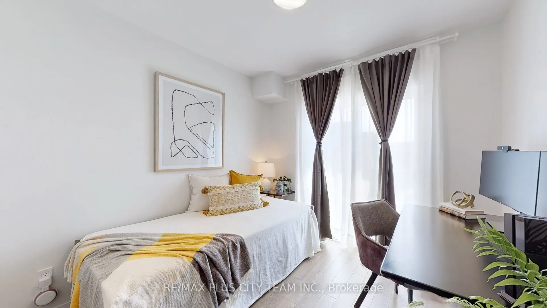 2635 William Jackson Drive, #908