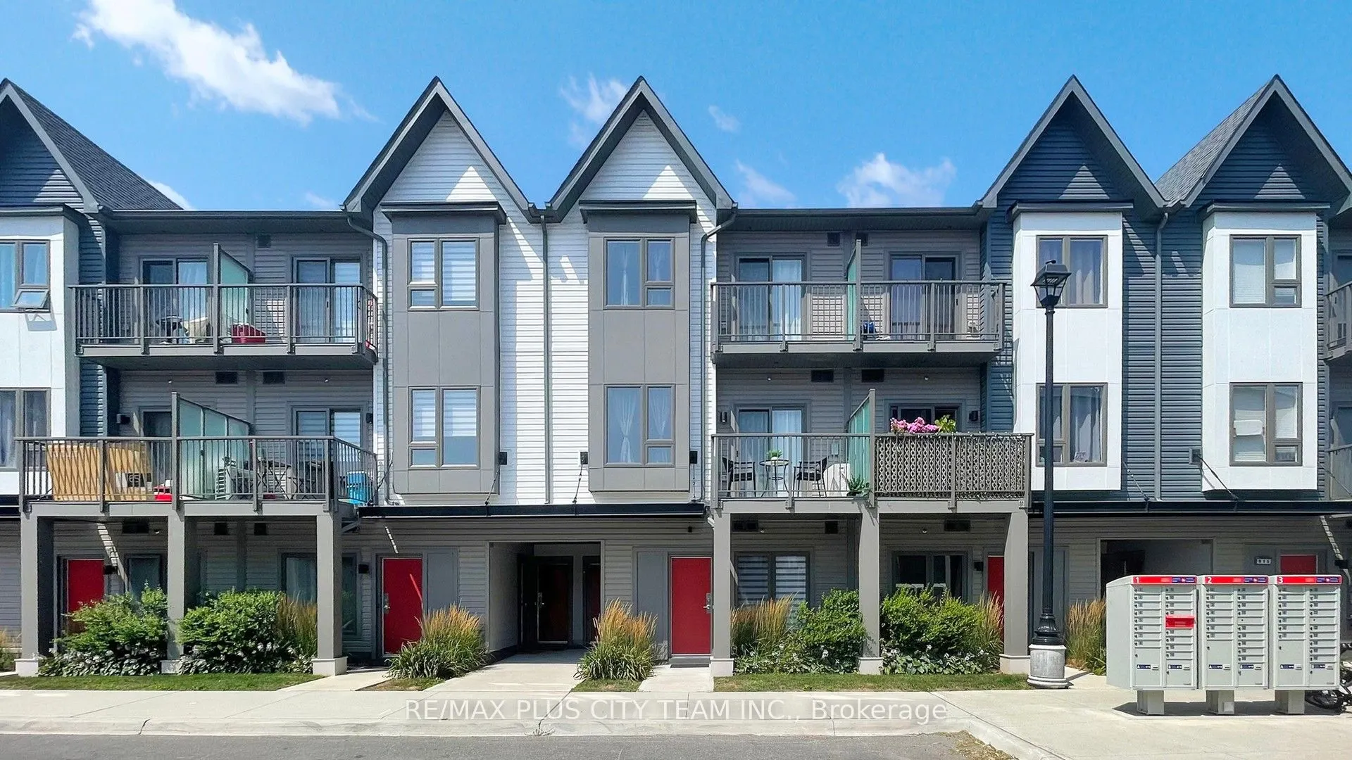 2635 William Jackson Drive, #908
