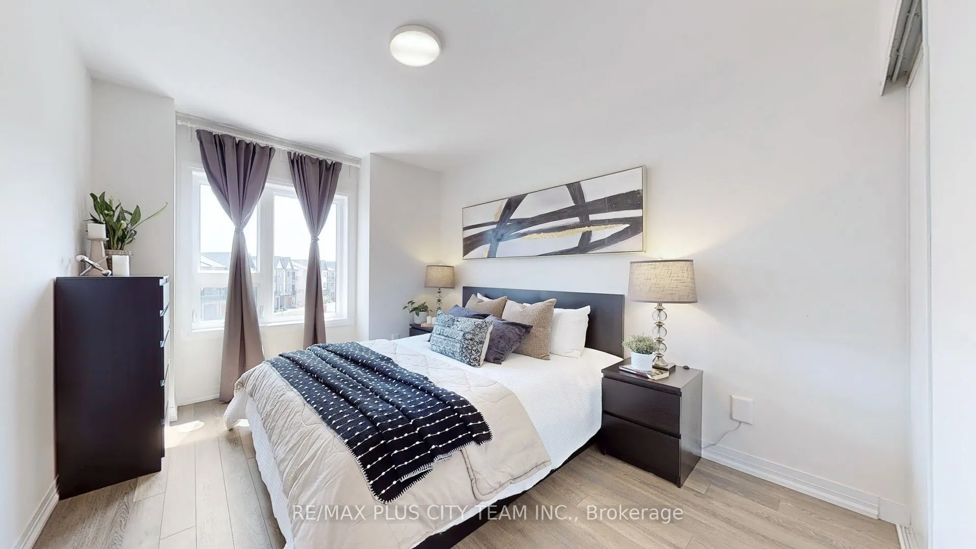 2635 William Jackson Drive, #908