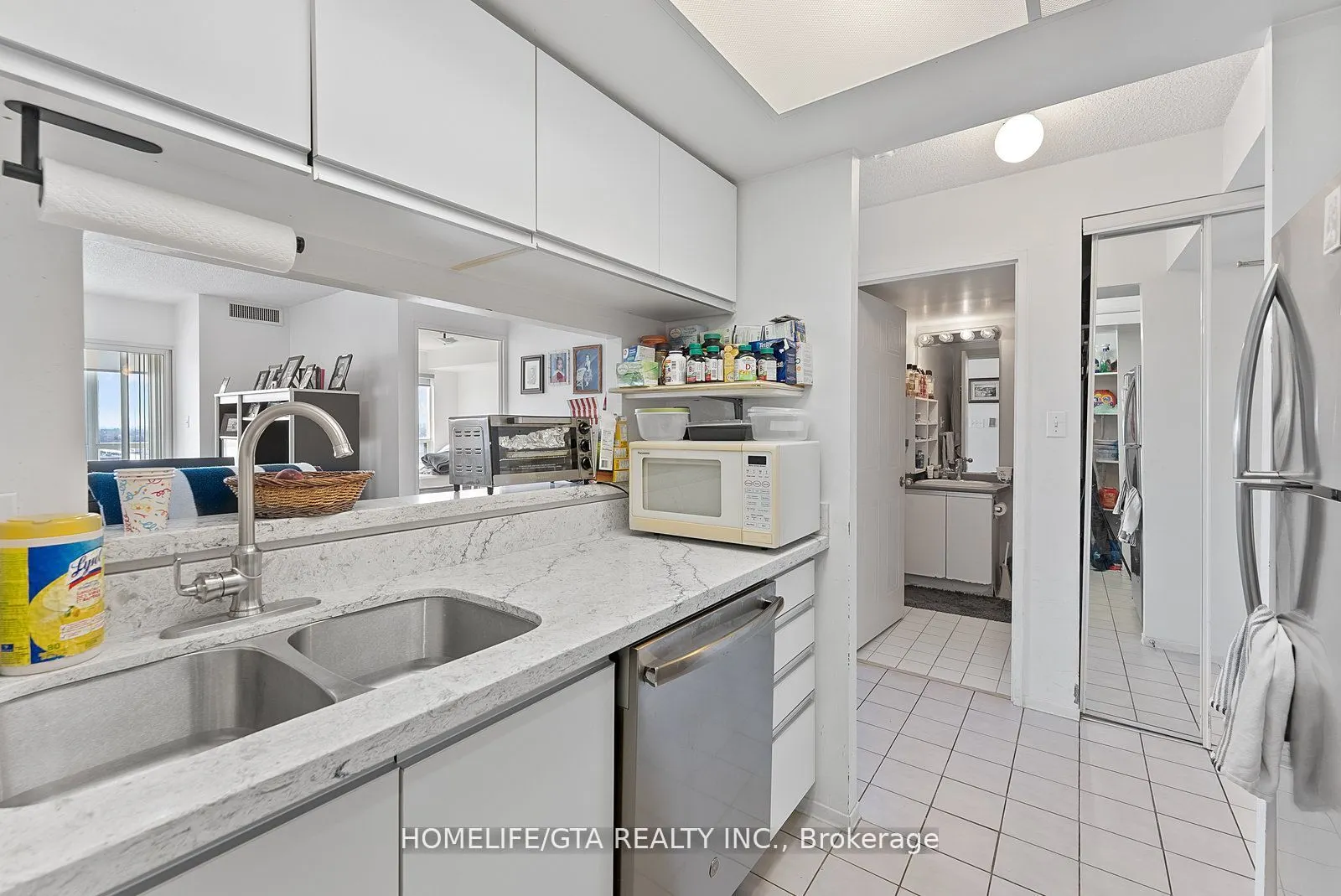 2550 Lawrence Avenue E, #1507