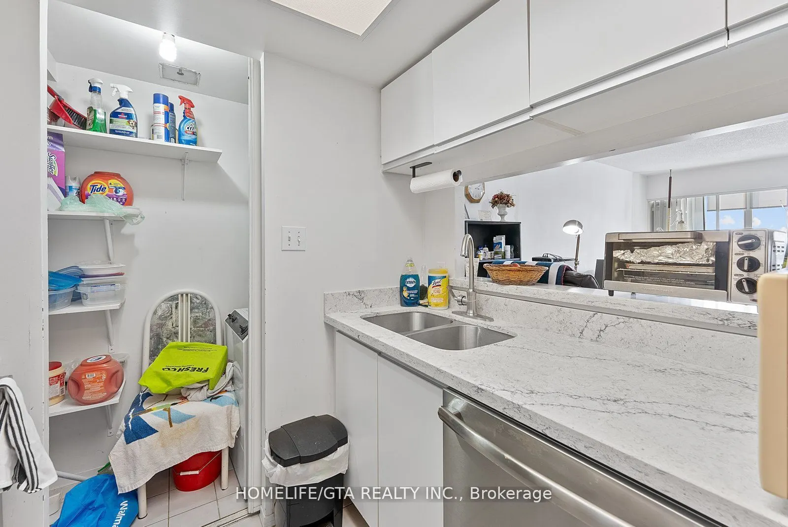 2550 Lawrence Avenue E, #1507