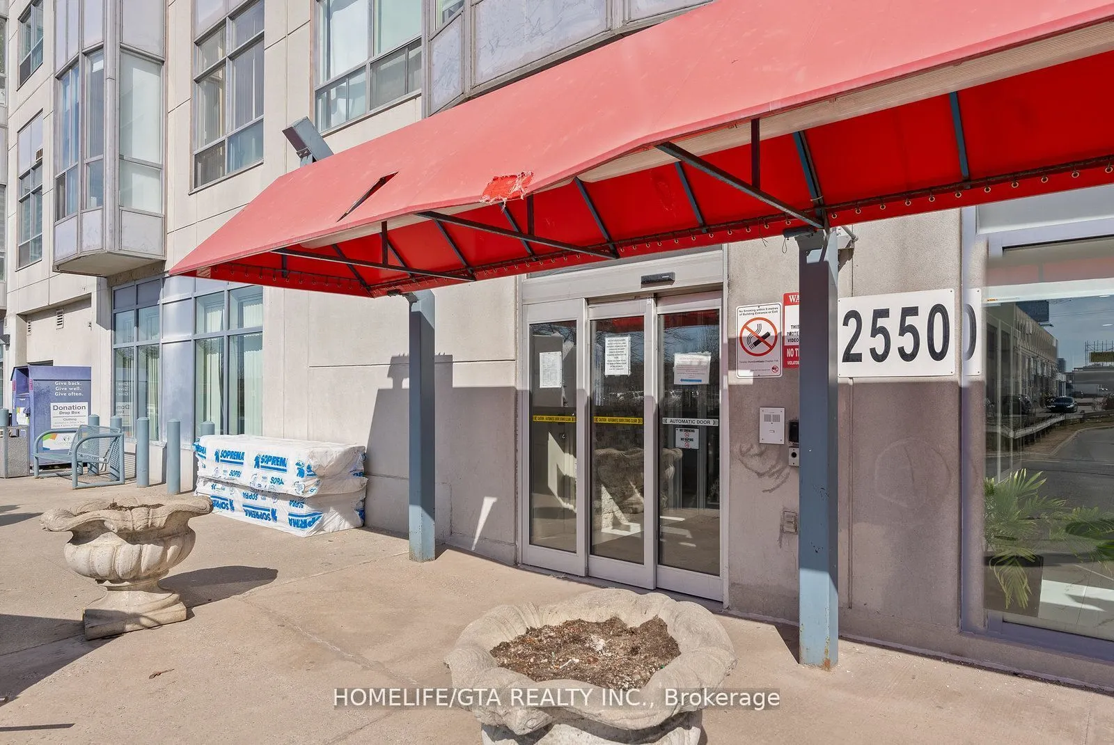 2550 Lawrence Avenue E, #1507