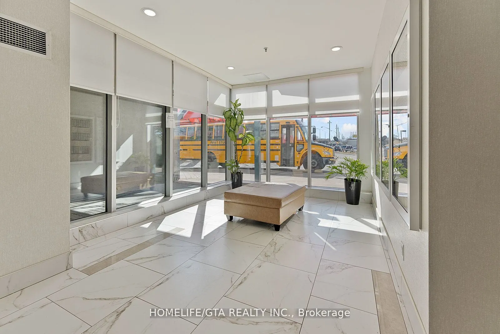2550 Lawrence Avenue E, #1507