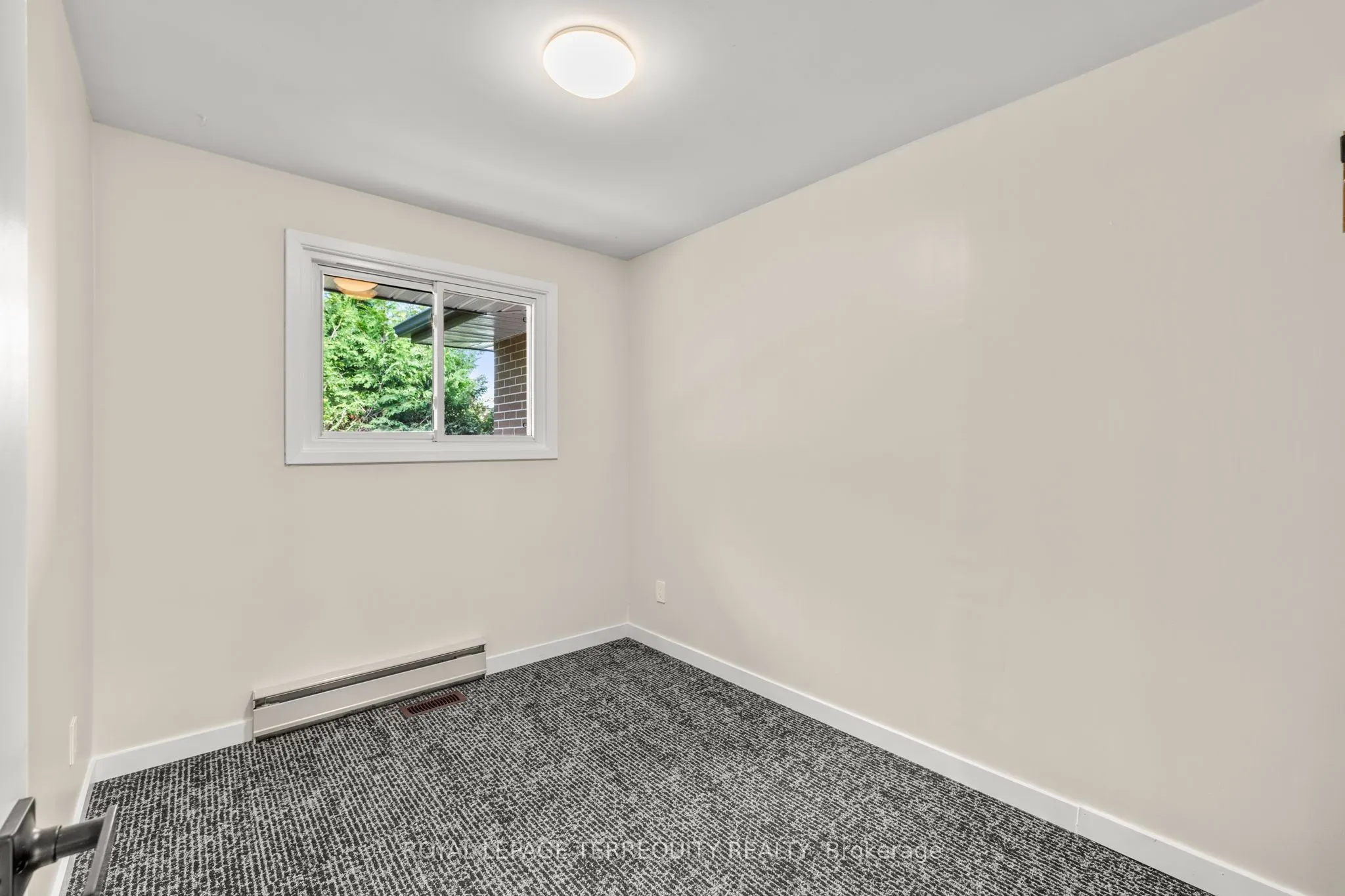 116 Byng Avenue, #Main Floor