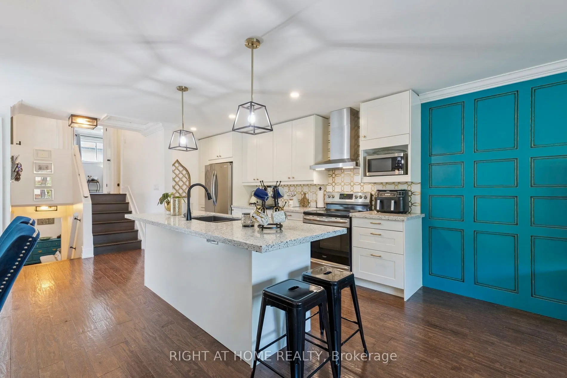 403 Chandos Court