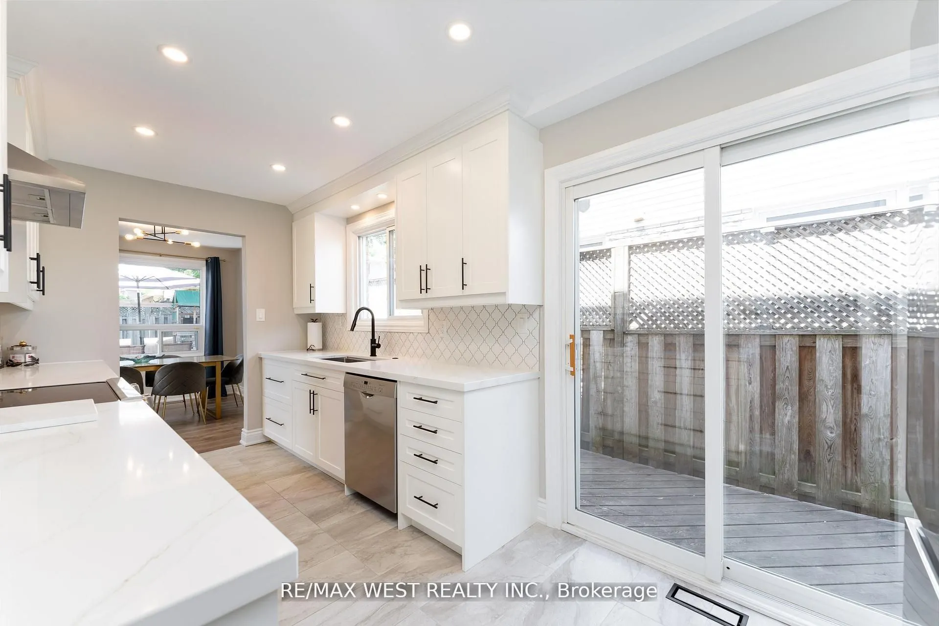 172 Lichen Crescent