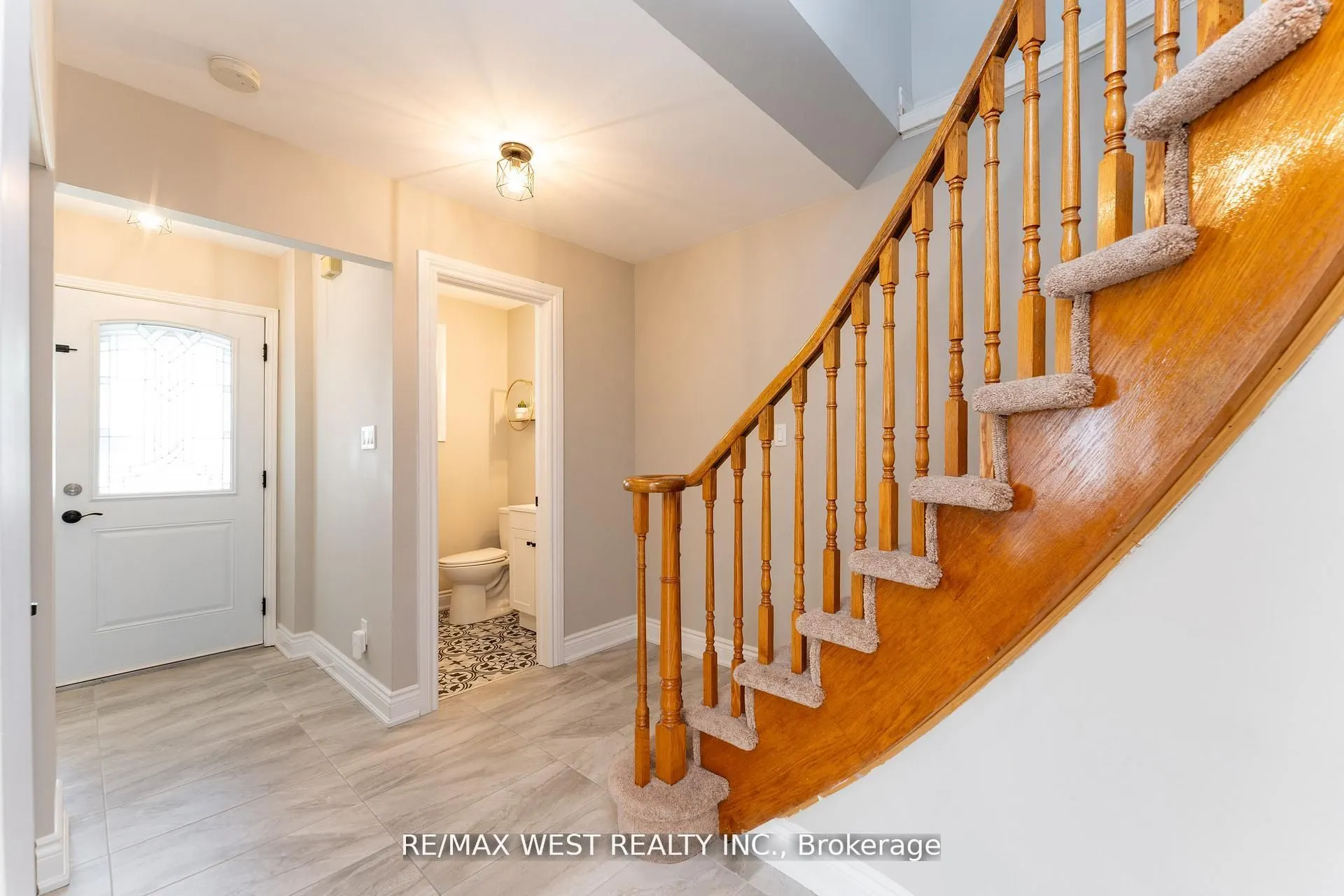 172 Lichen Crescent
