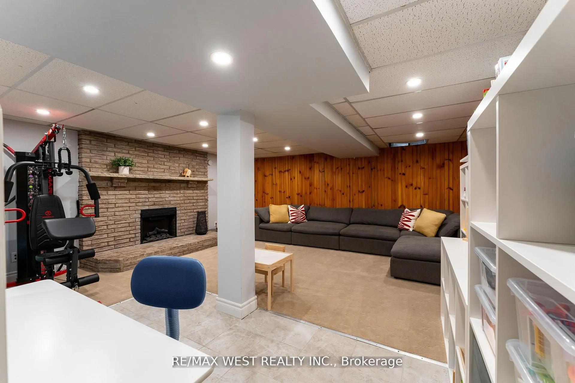 172 Lichen Crescent