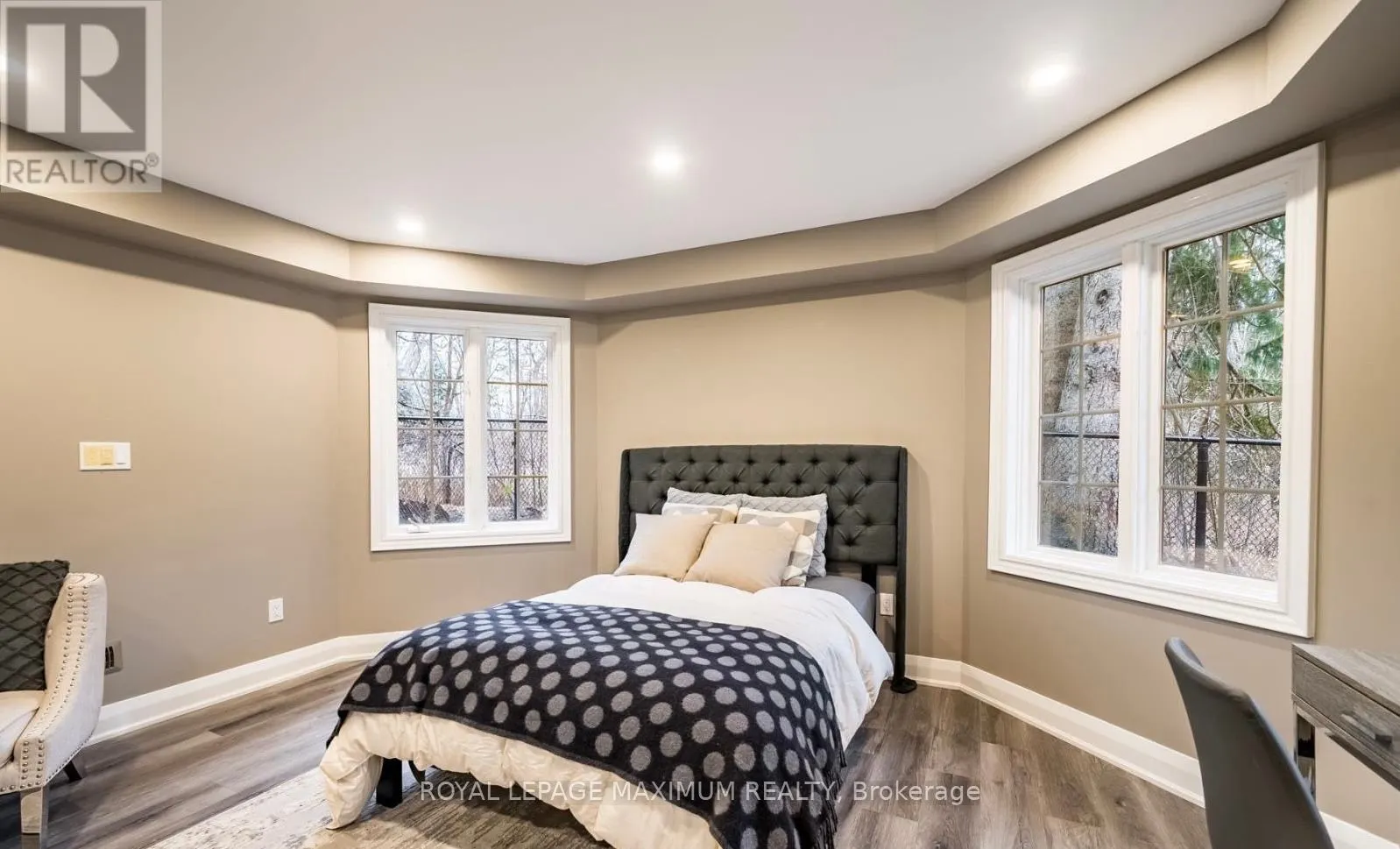 46 Illingworth Lane, #Room