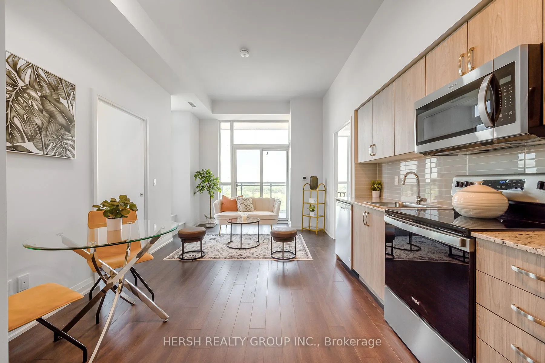 10 Meadowglen Place, #PH1