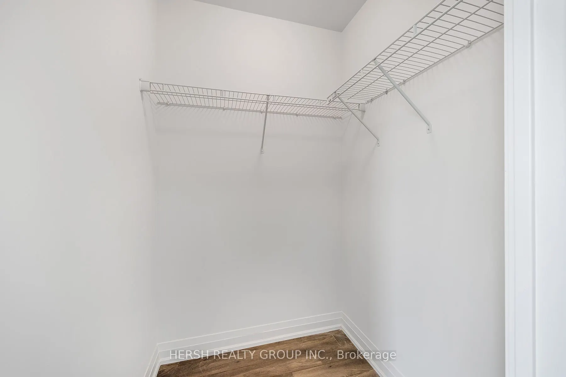 10 Meadowglen Place, #PH1