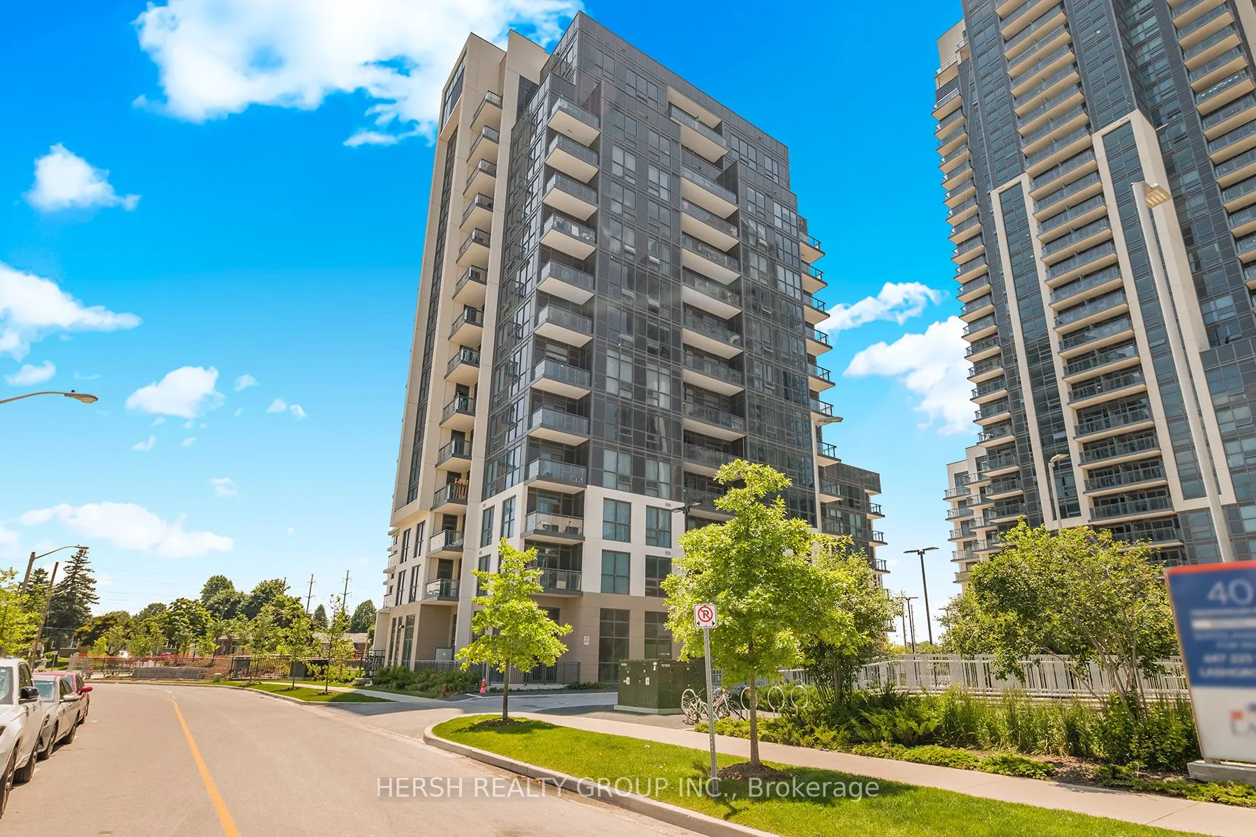 10 Meadowglen Place, #PH1