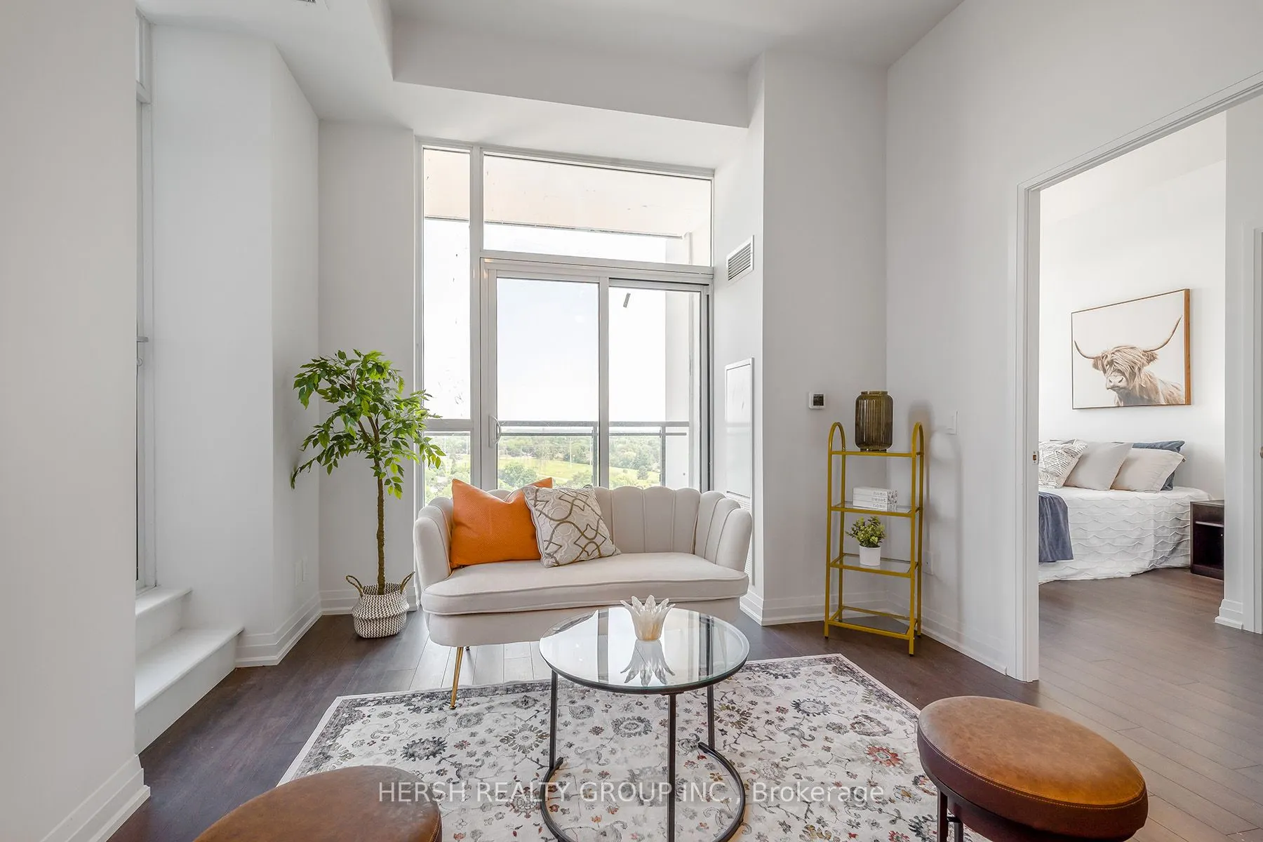 10 Meadowglen Place, #PH1