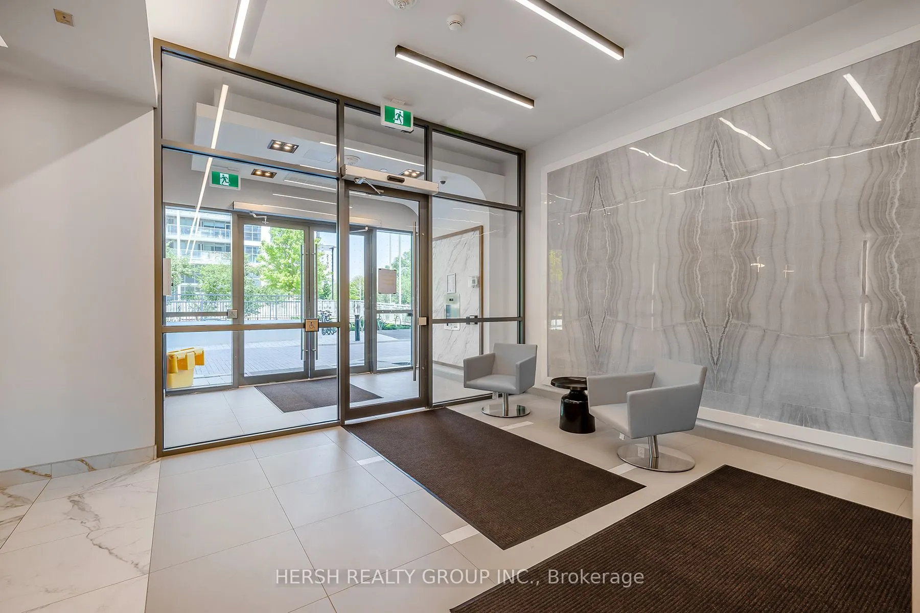 10 Meadowglen Place, #PH1
