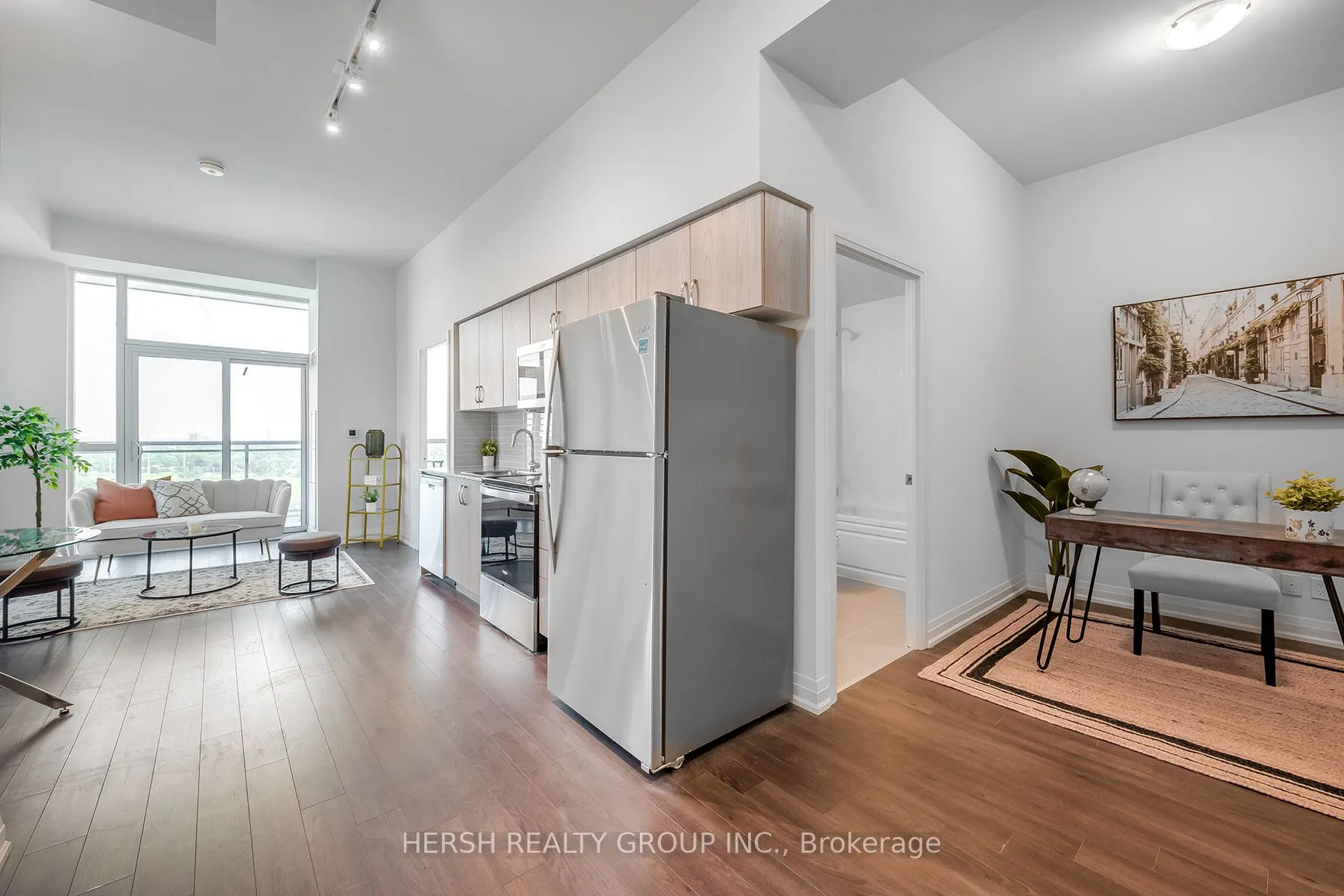 10 Meadowglen Place, #PH1