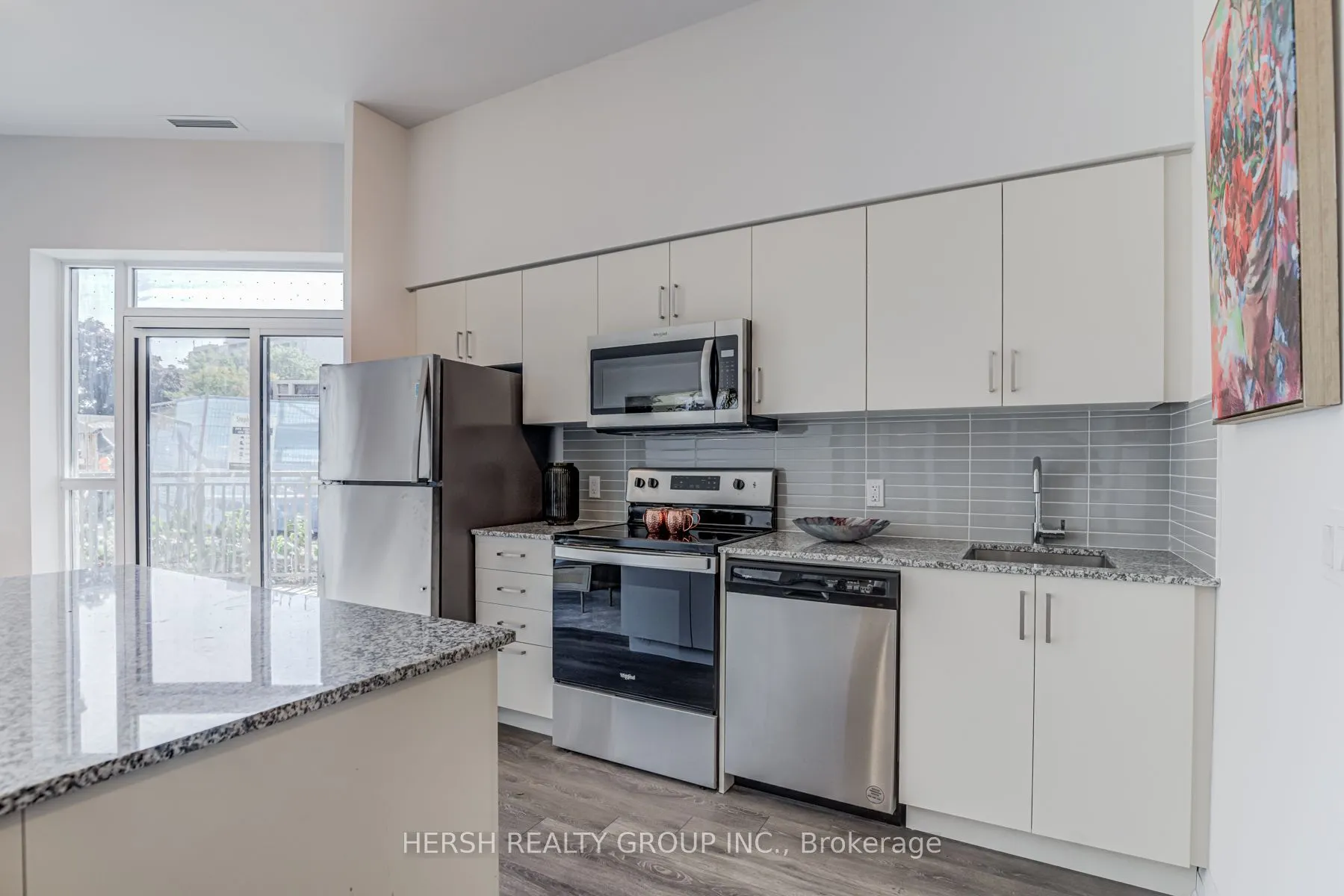 10 Meadowglen Place, #106