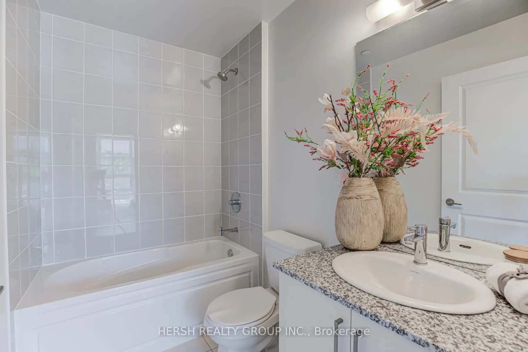 10 Meadowglen Place, #106