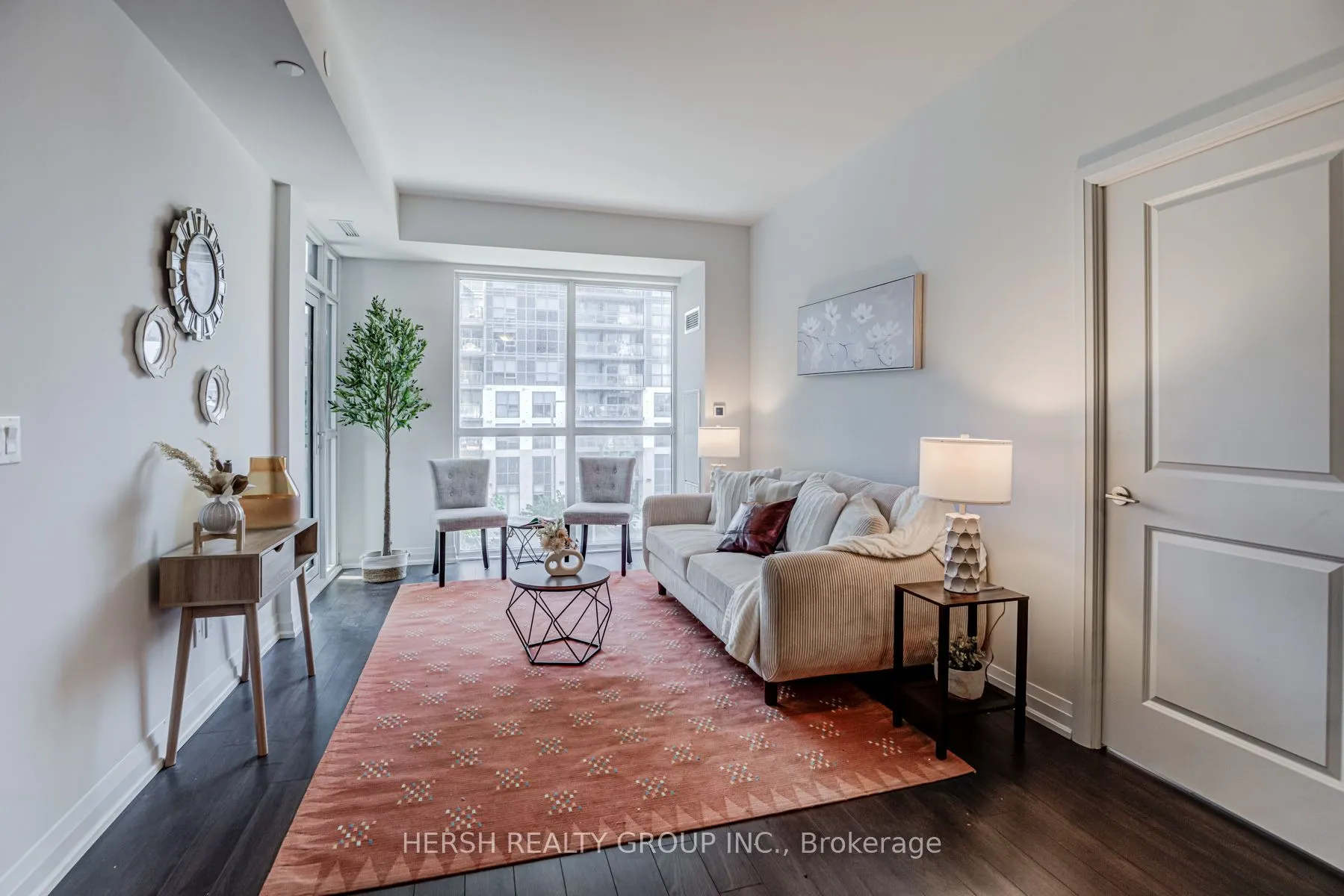 10 Meadowglen Place, #601