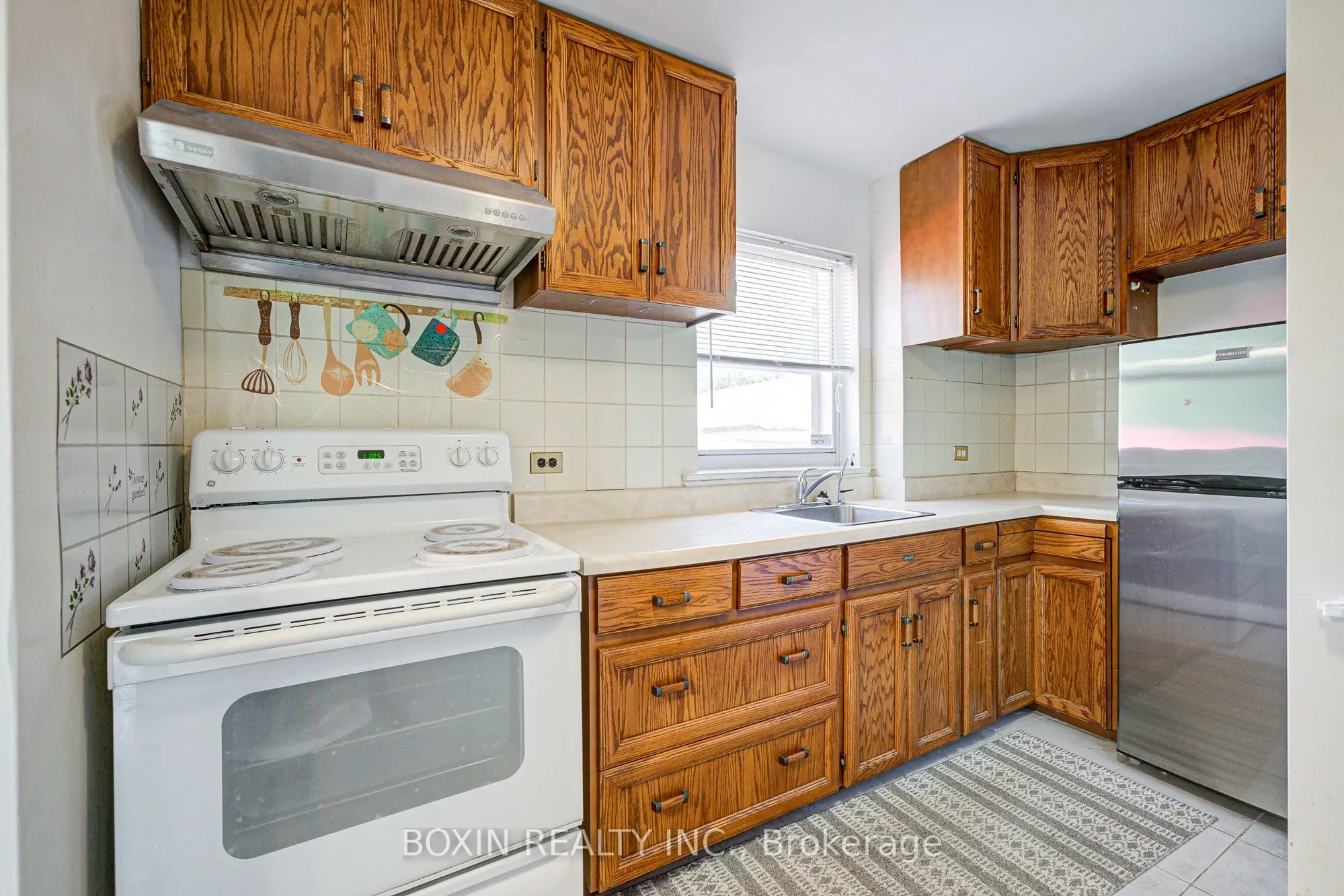 64 Kenmark Boulevard