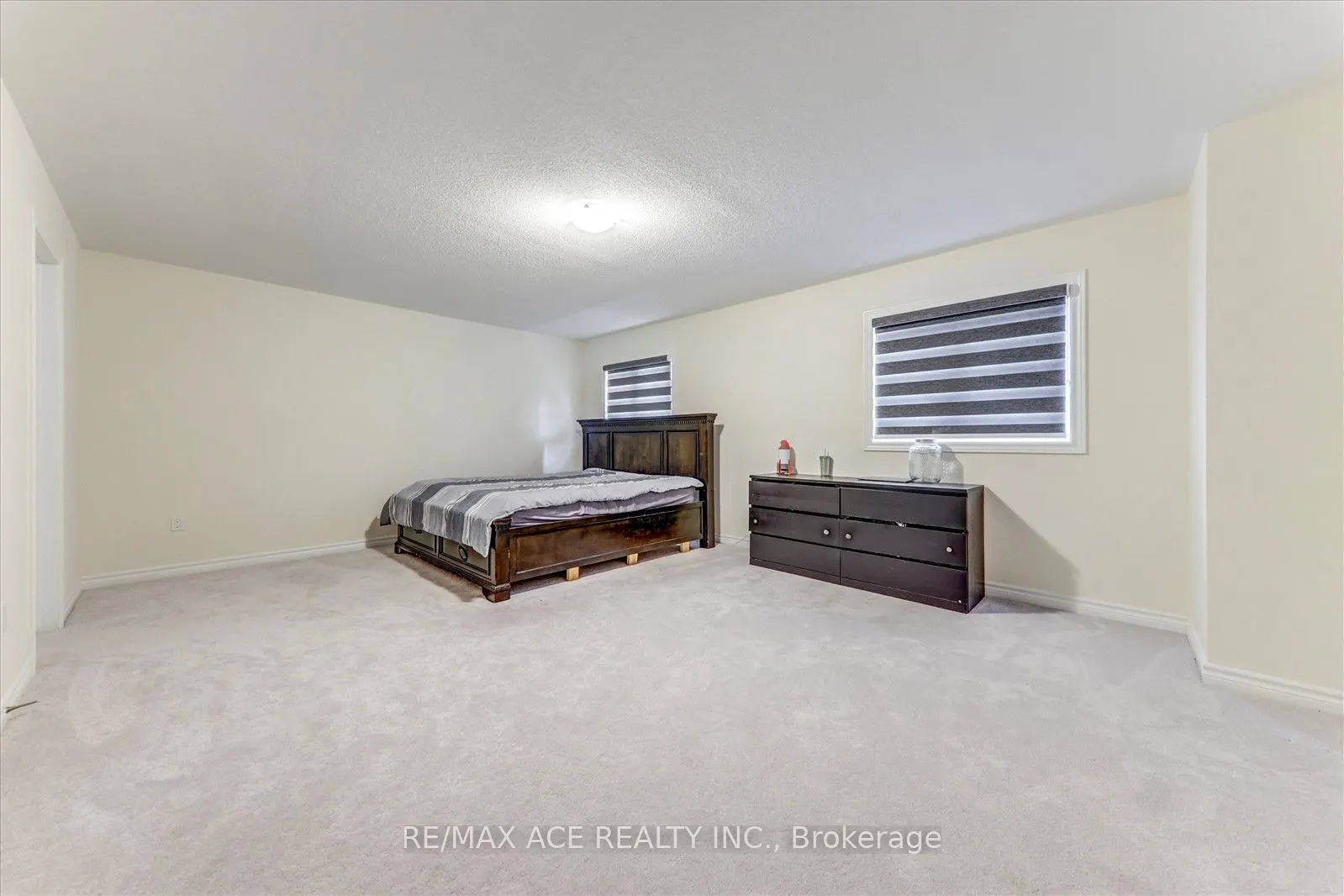 118 North Garden Boulevard