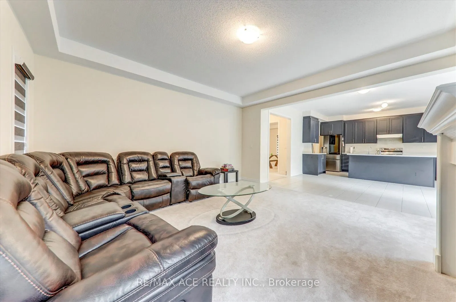 118 North Garden Boulevard