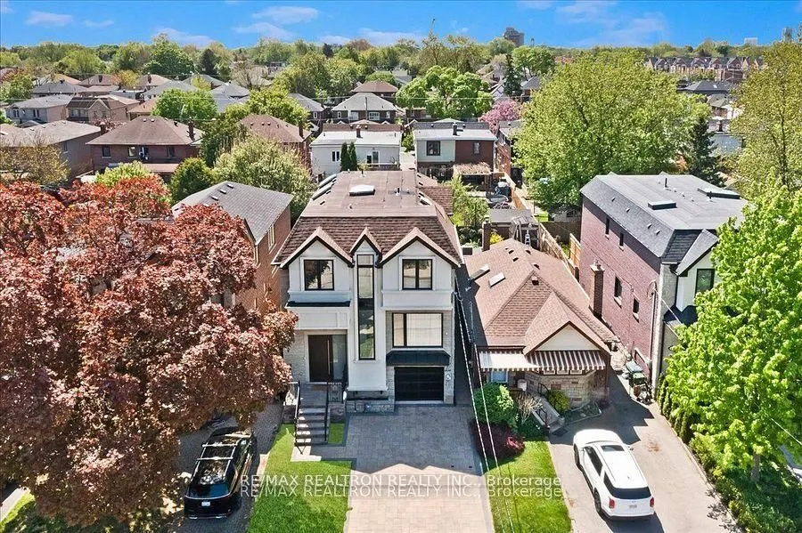 175 Floyd Avenue