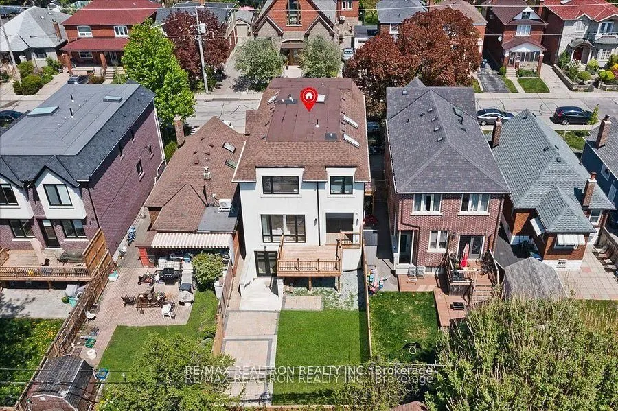 175 Floyd Avenue