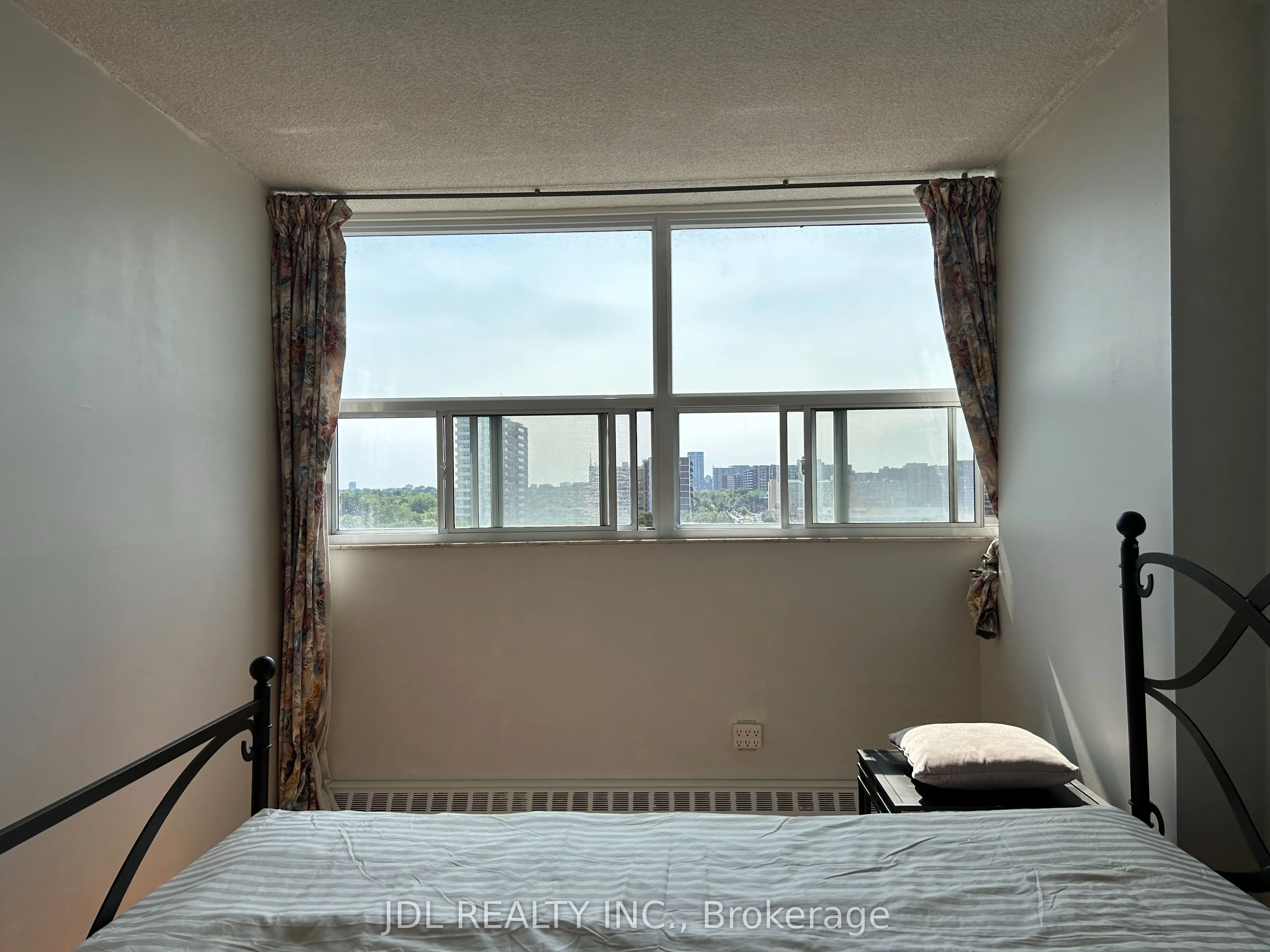 4091 Sheppard Ave. East Avenue, #1001