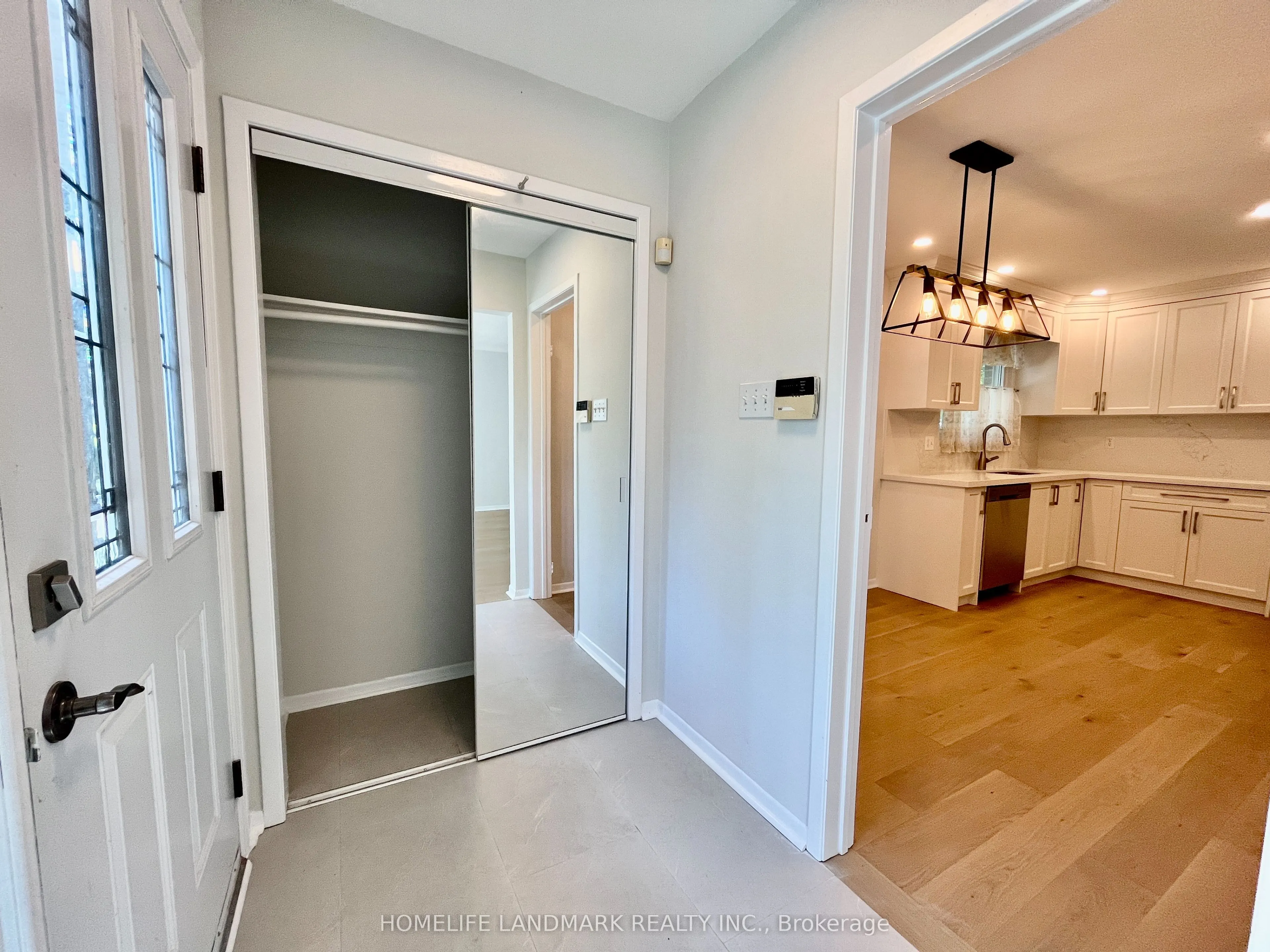 2 Chapais Crescent
