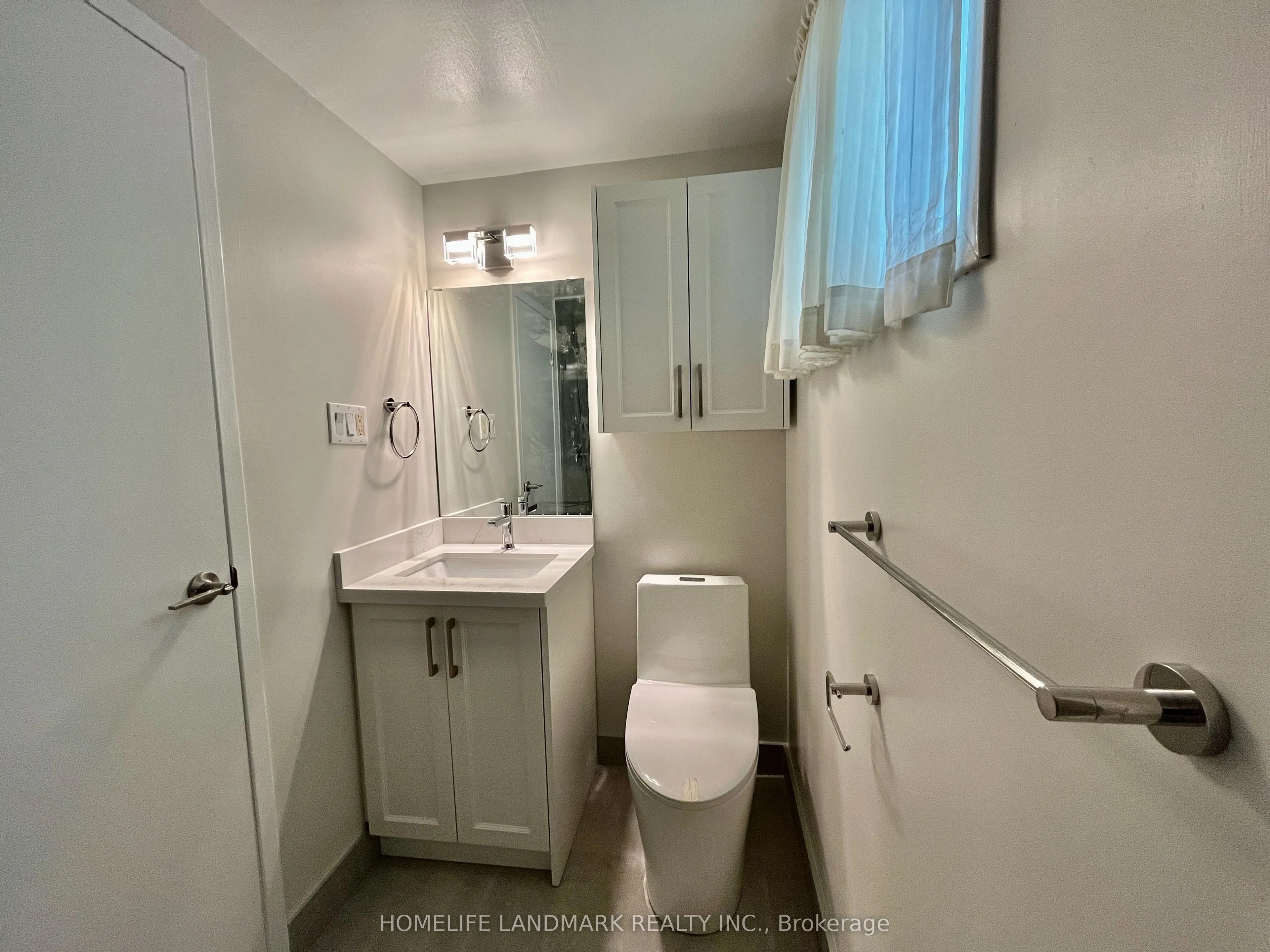 2 Chapais Crescent