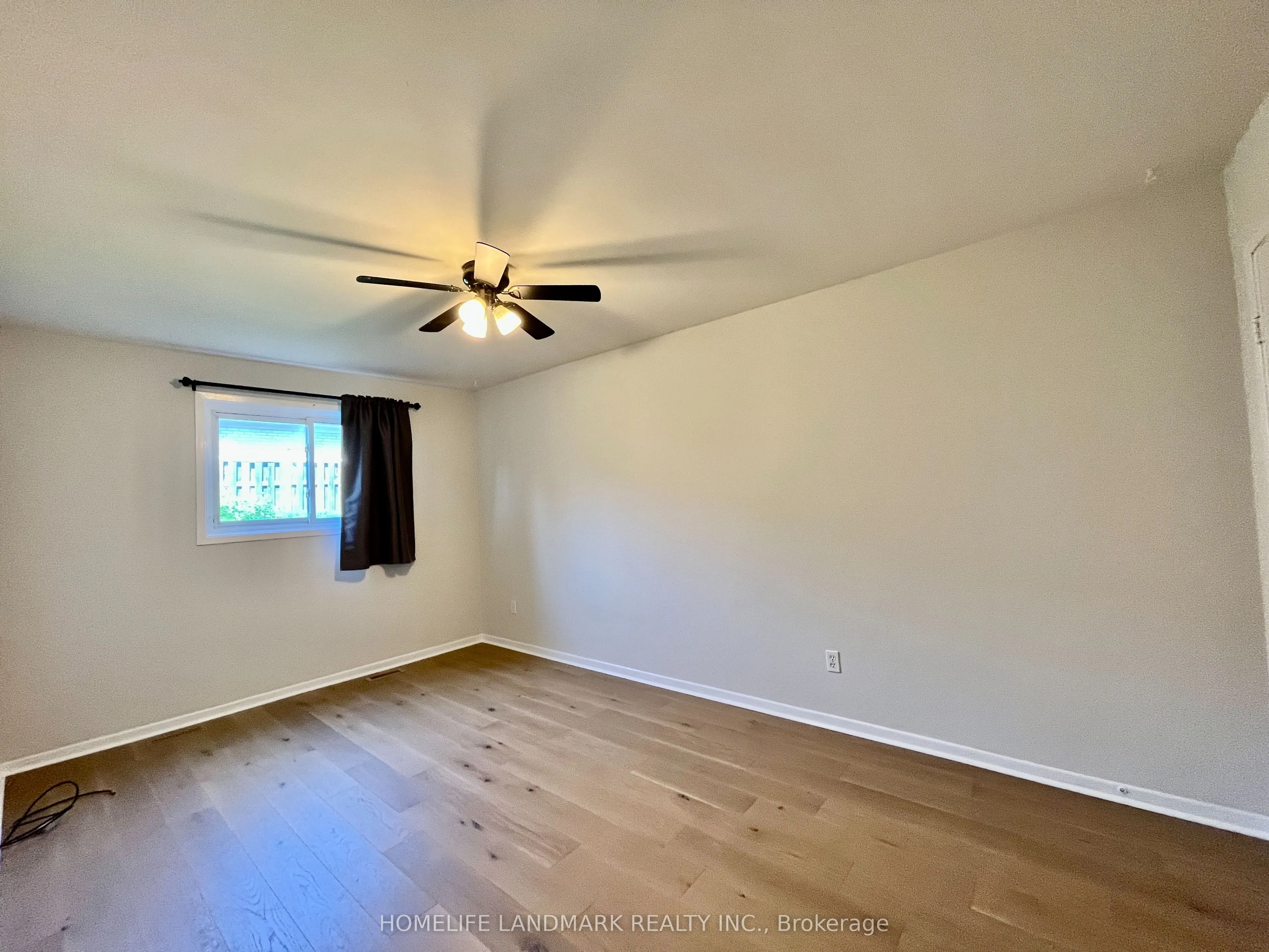 2 Chapais Crescent