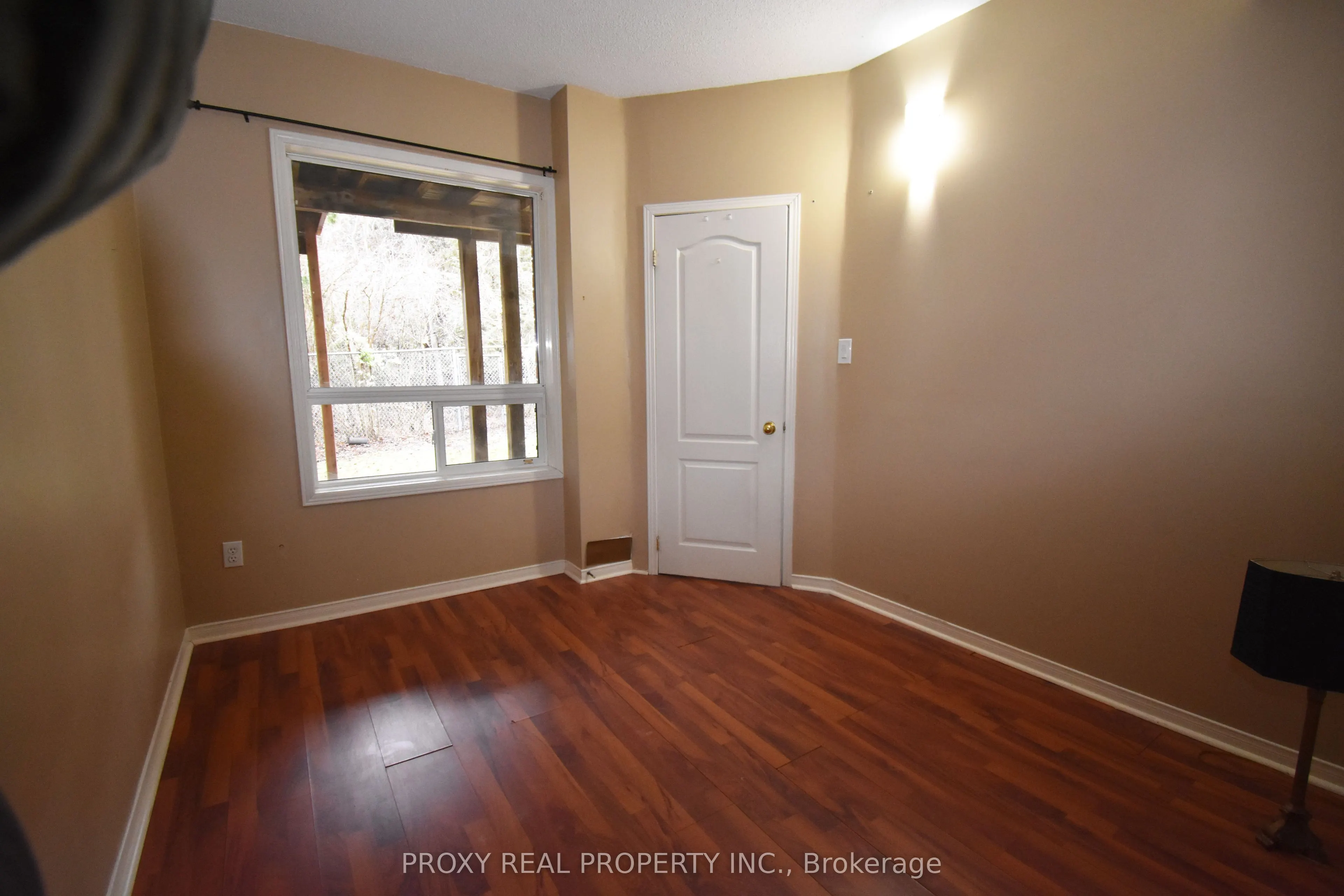 2360 Clearside Court