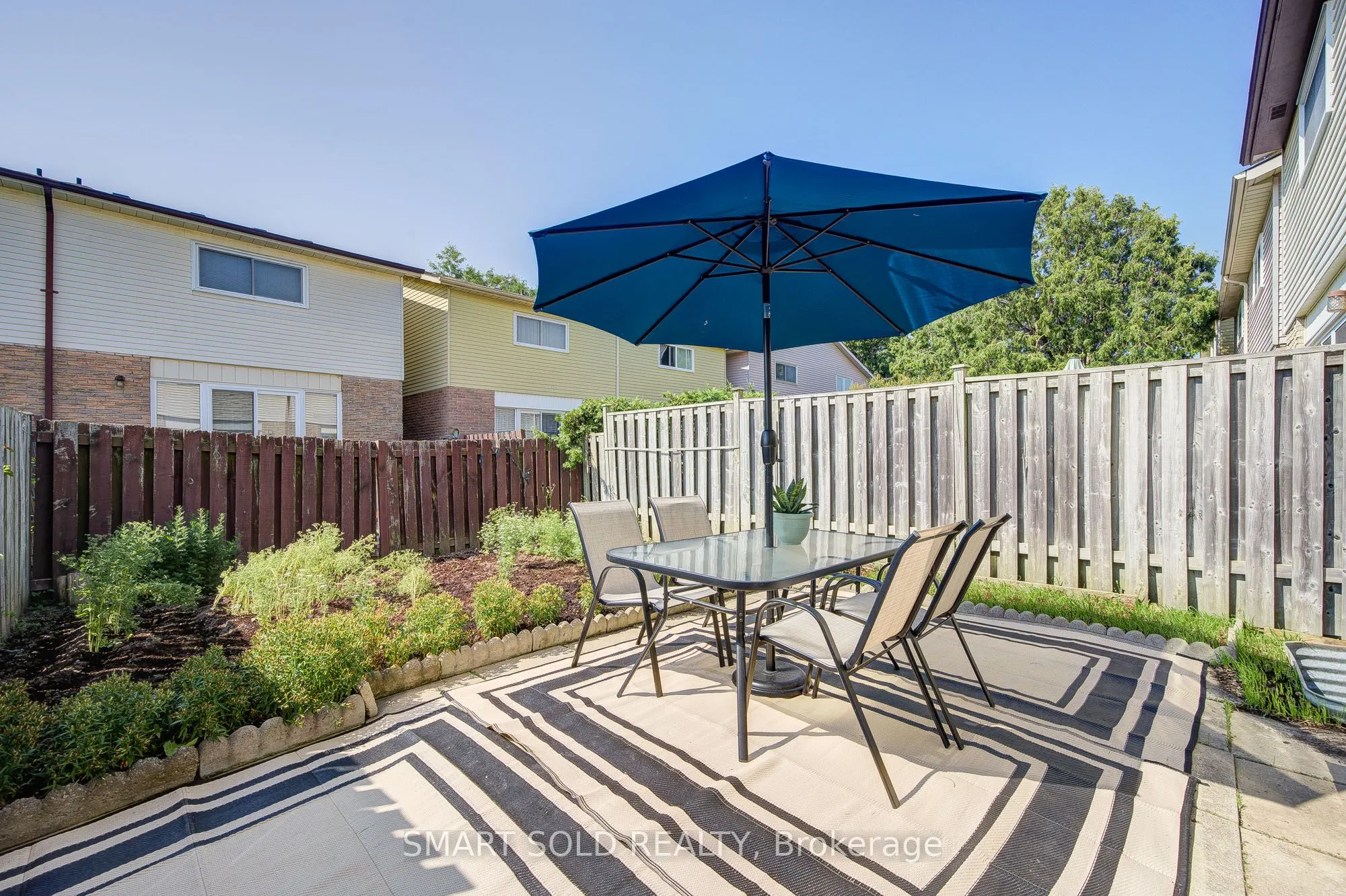 81 Rakewood Crescent