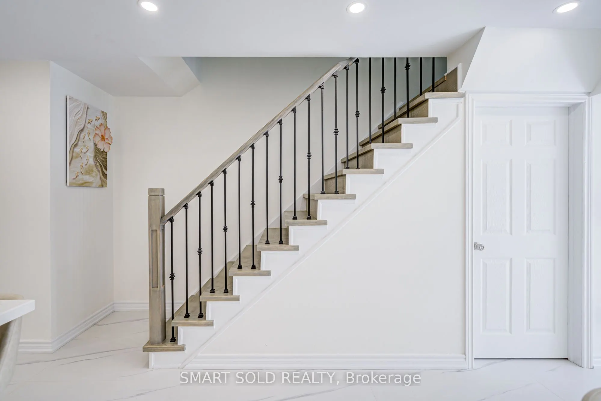 81 Rakewood Crescent