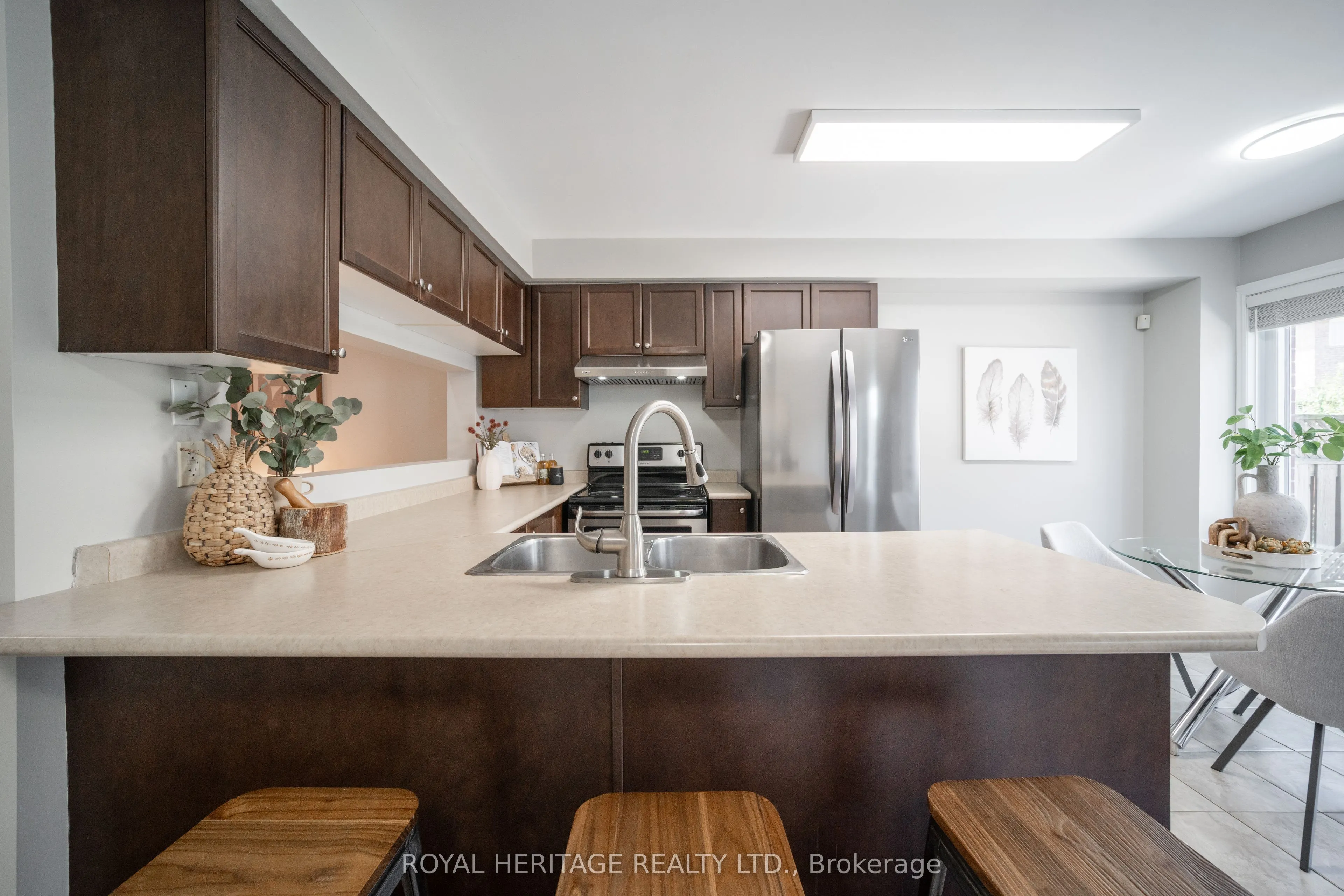 158 Angier Crescent