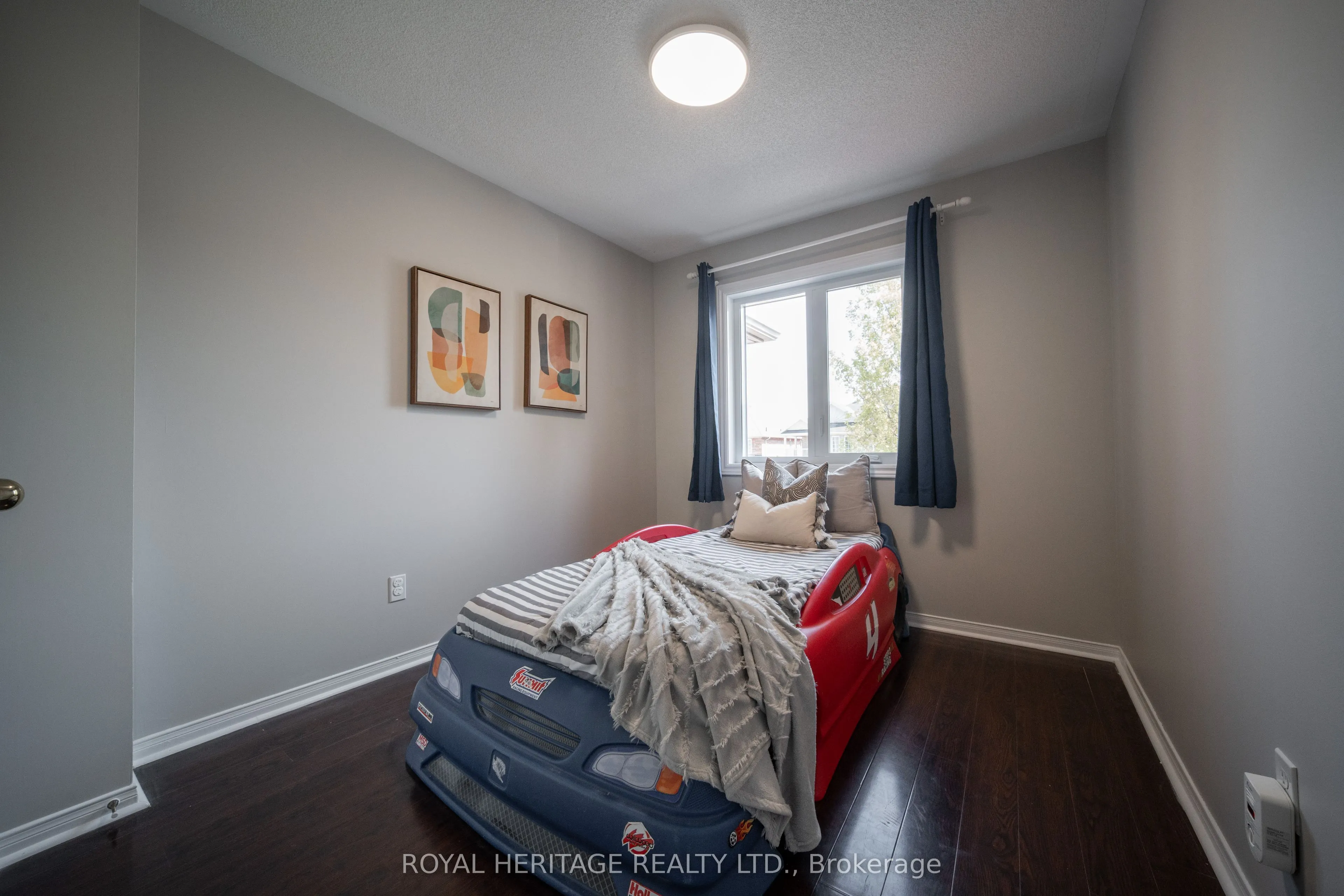 158 Angier Crescent