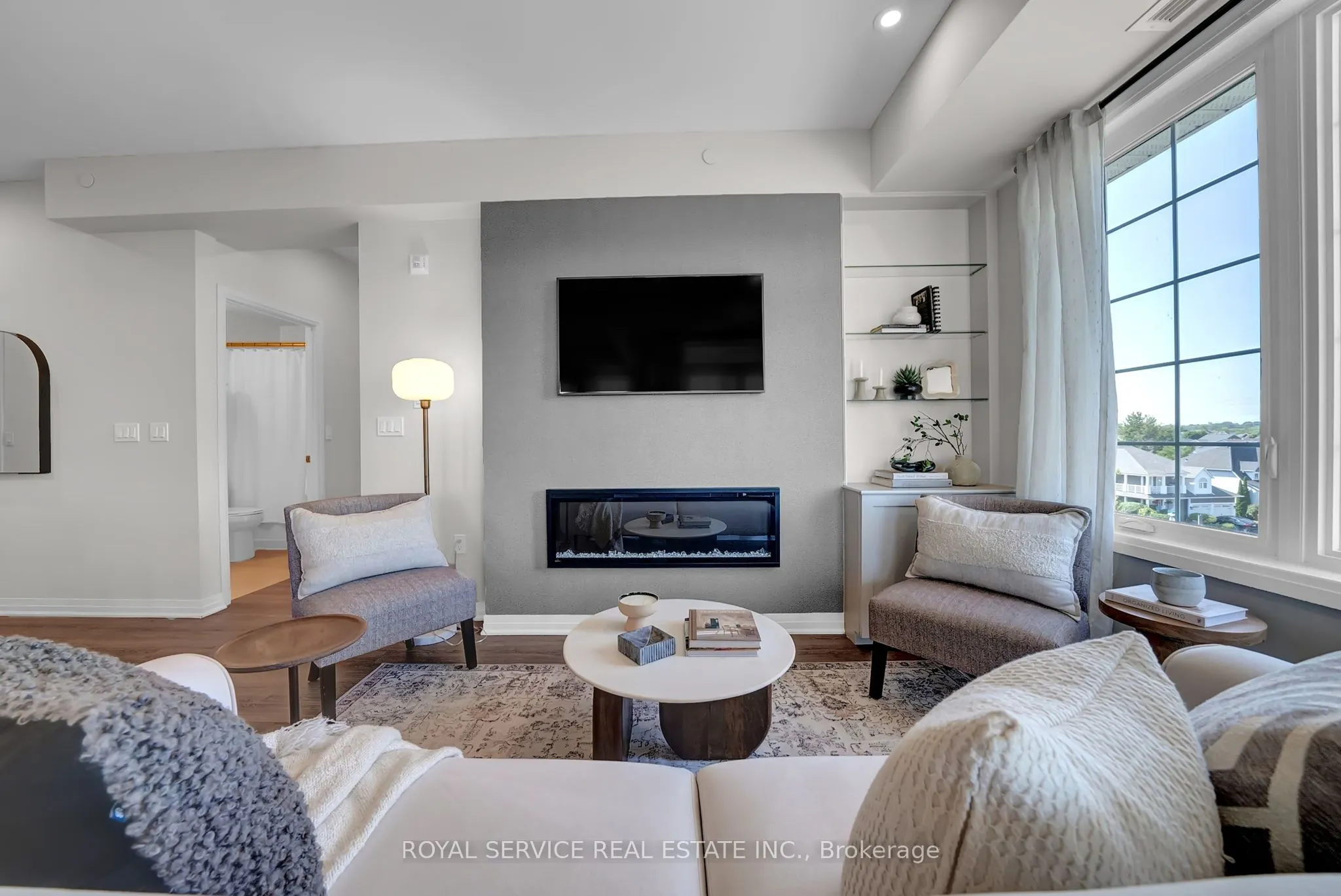 65 Shipway Avenue, #404