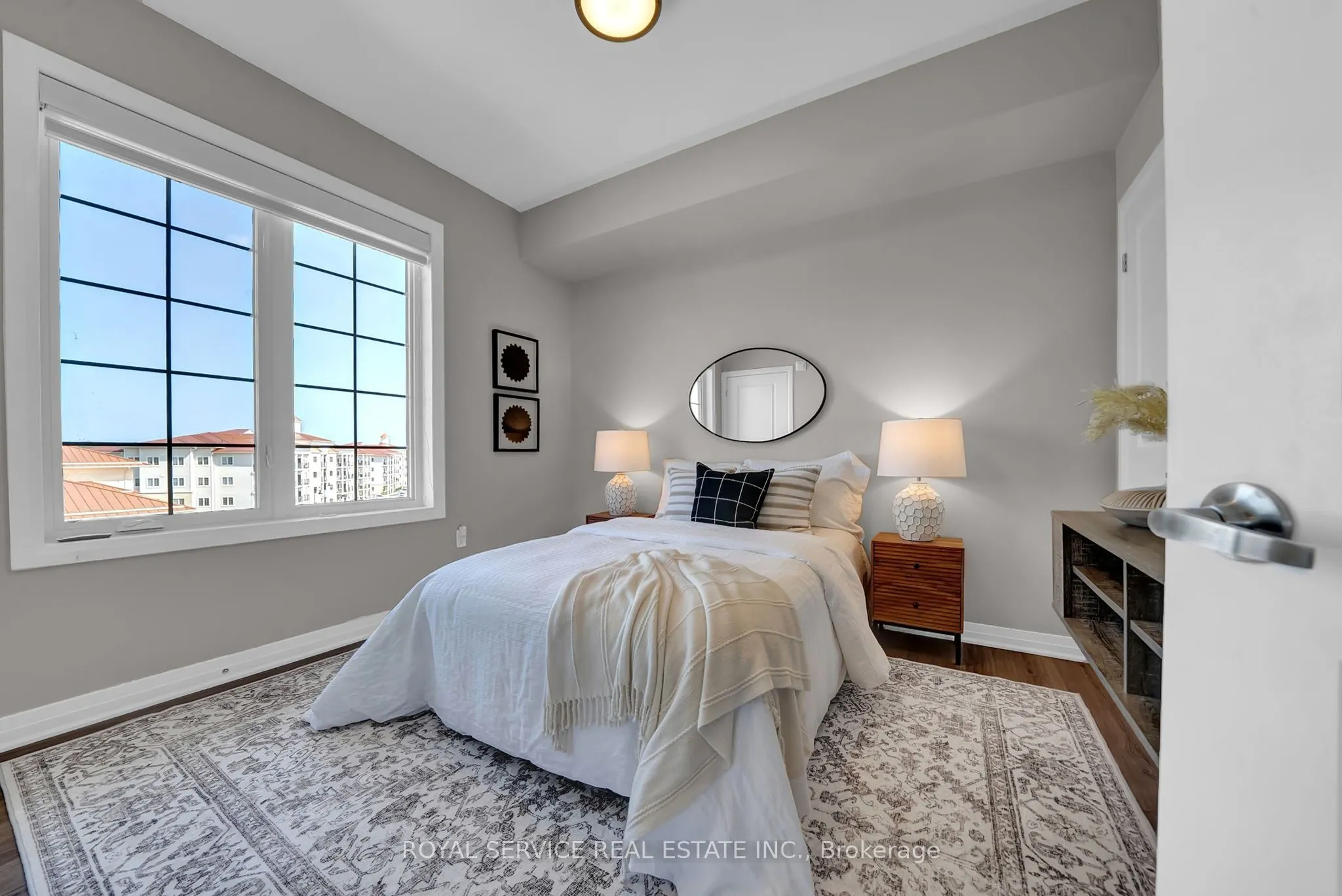 65 Shipway Avenue, #404